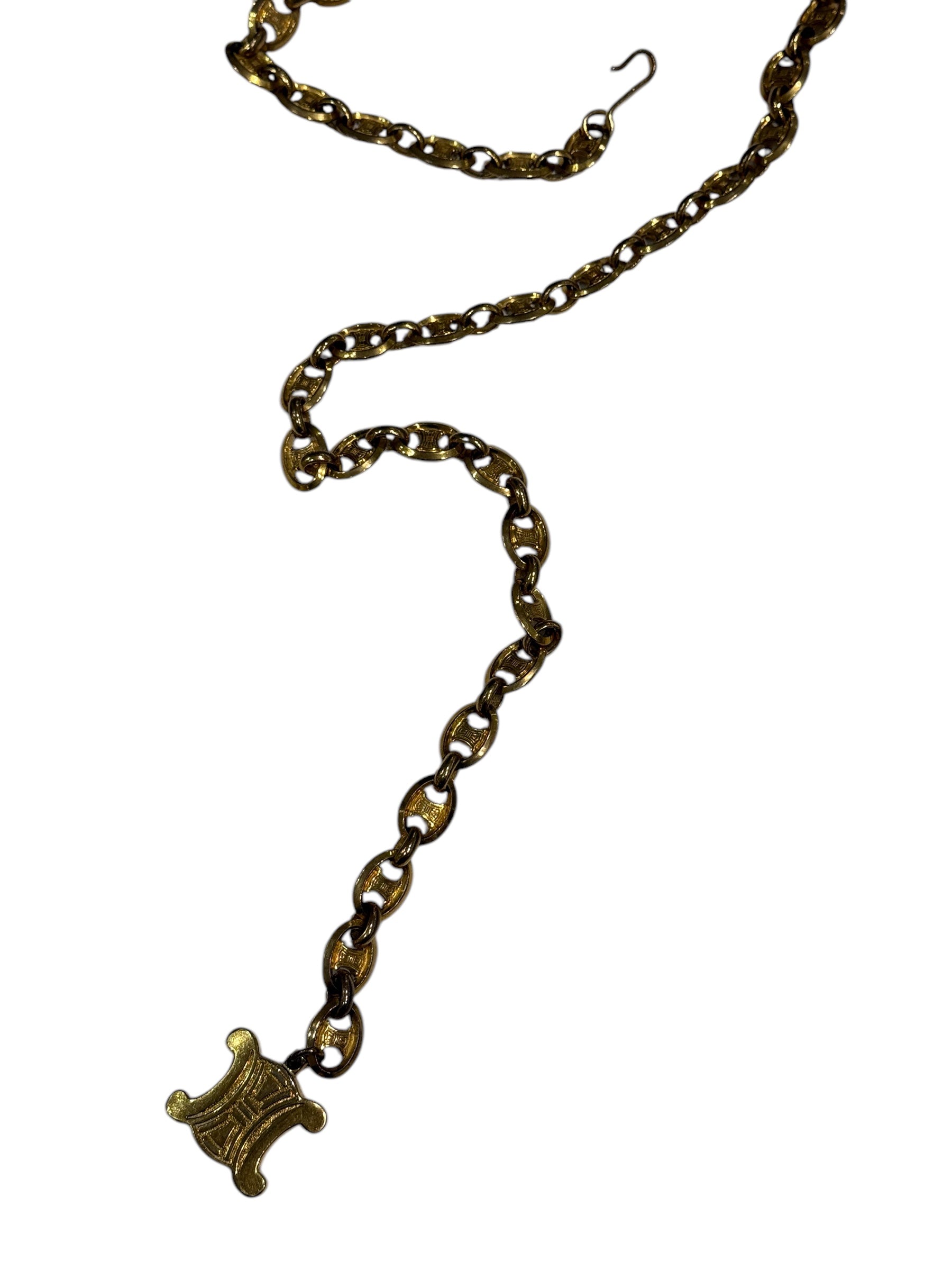 Céline - Goldene Triumphgürtel
