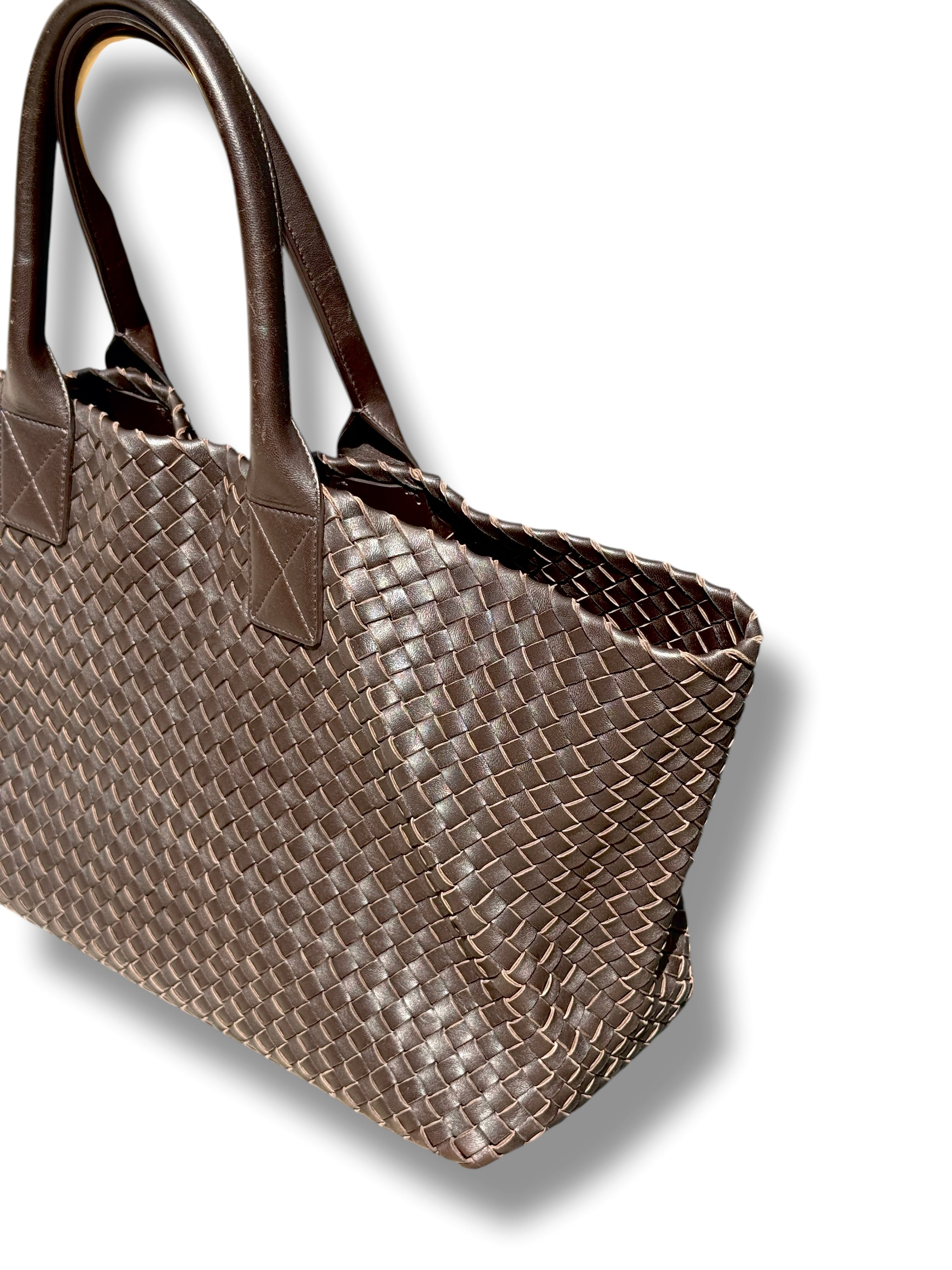 Bottega Veneta - Schokoladenfarbener Tragetaschenbeutel