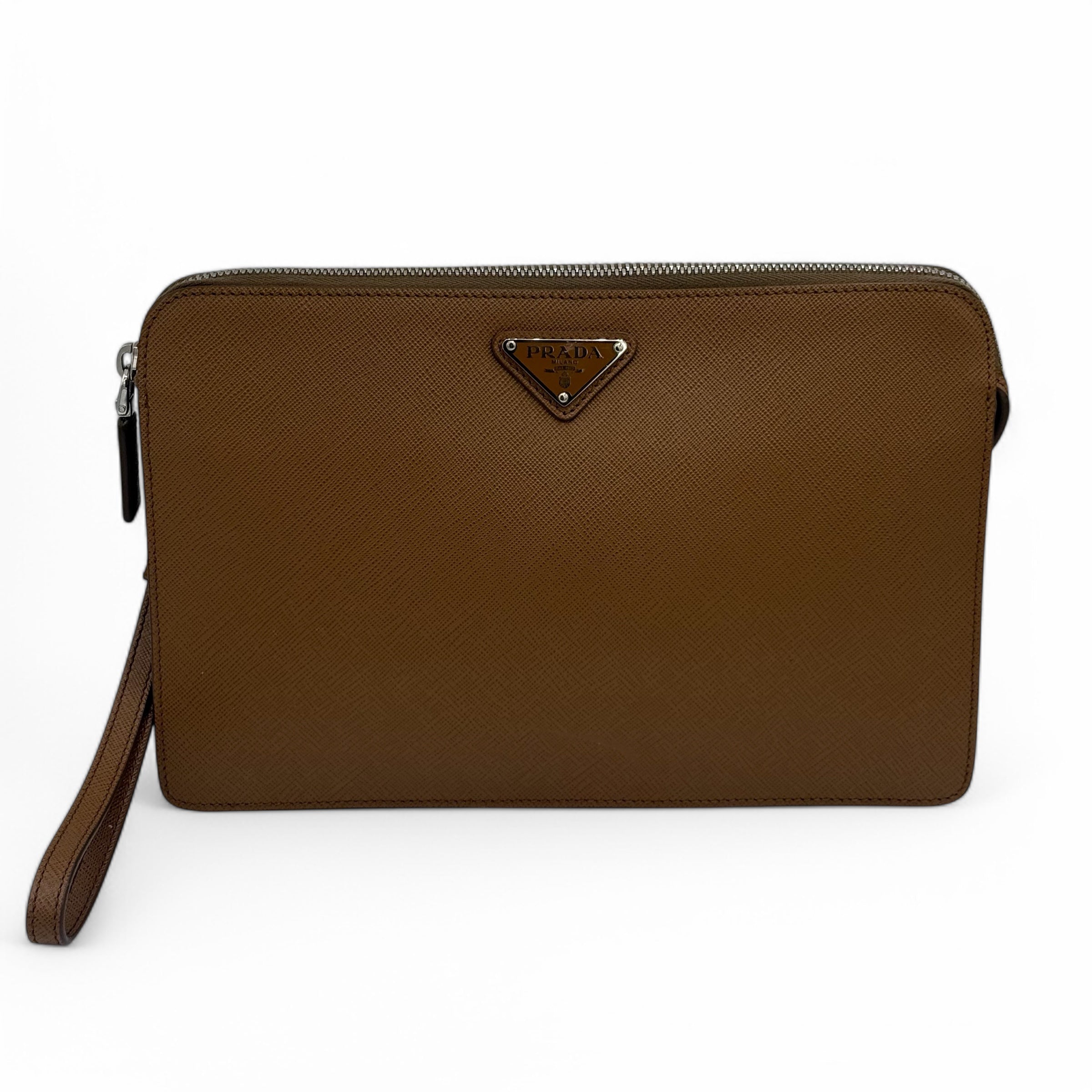 Prada - Pochette cuir Saffiano caramel