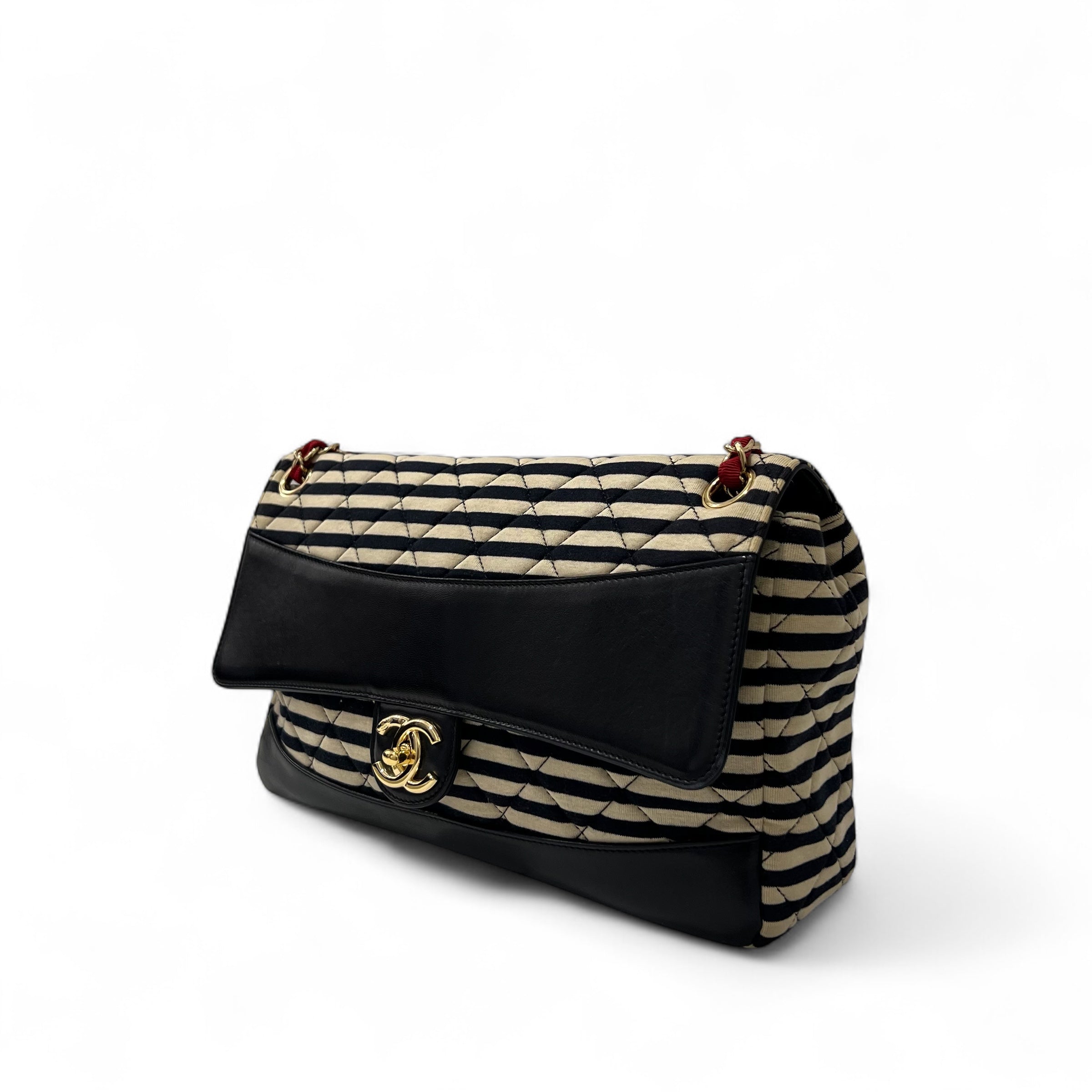 Chanel - Zeitlose Dreifarben-Tasche Kreuzfahrtkollektion