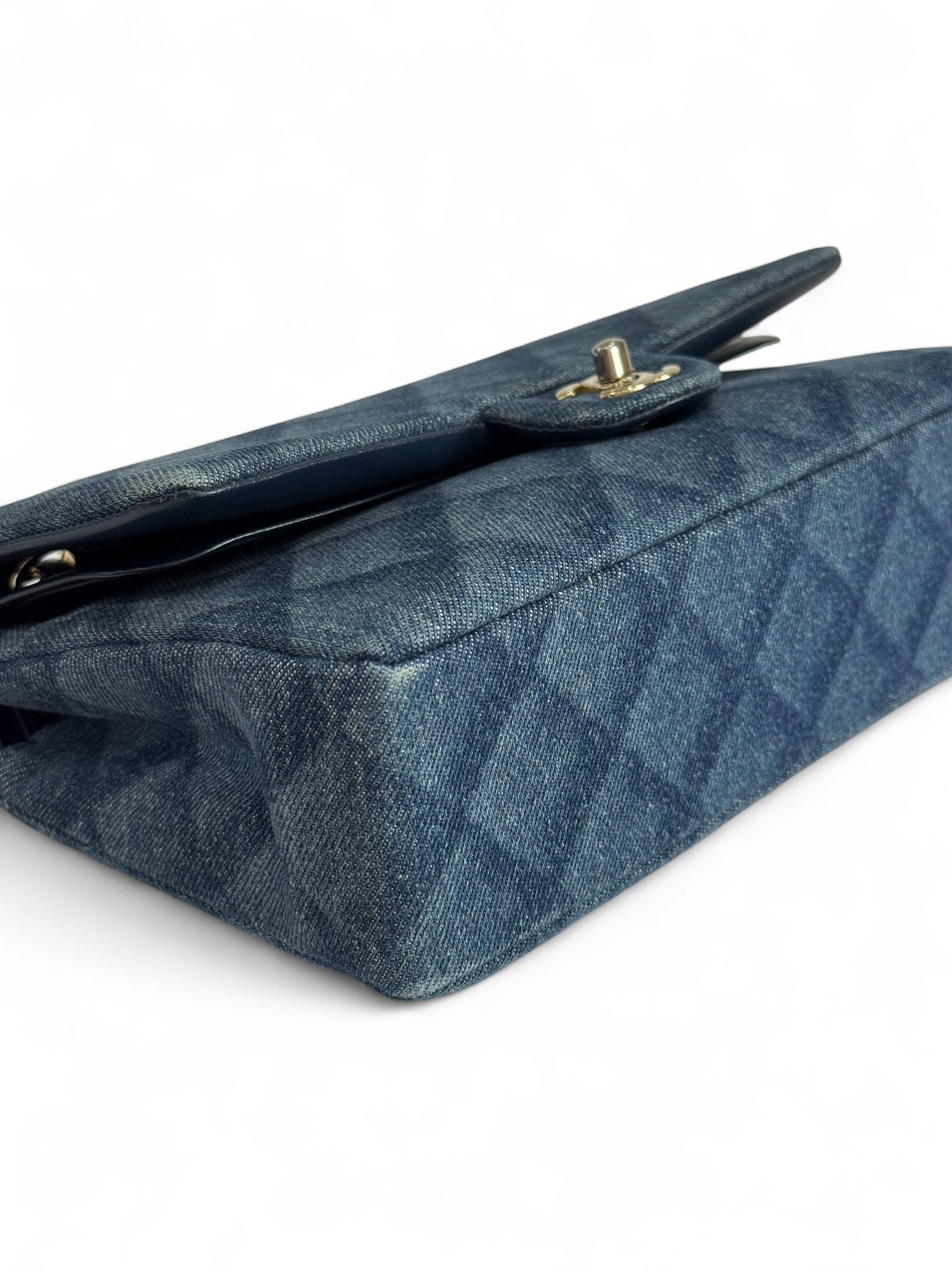 Chanel - Sac classique 25cm double flap denim