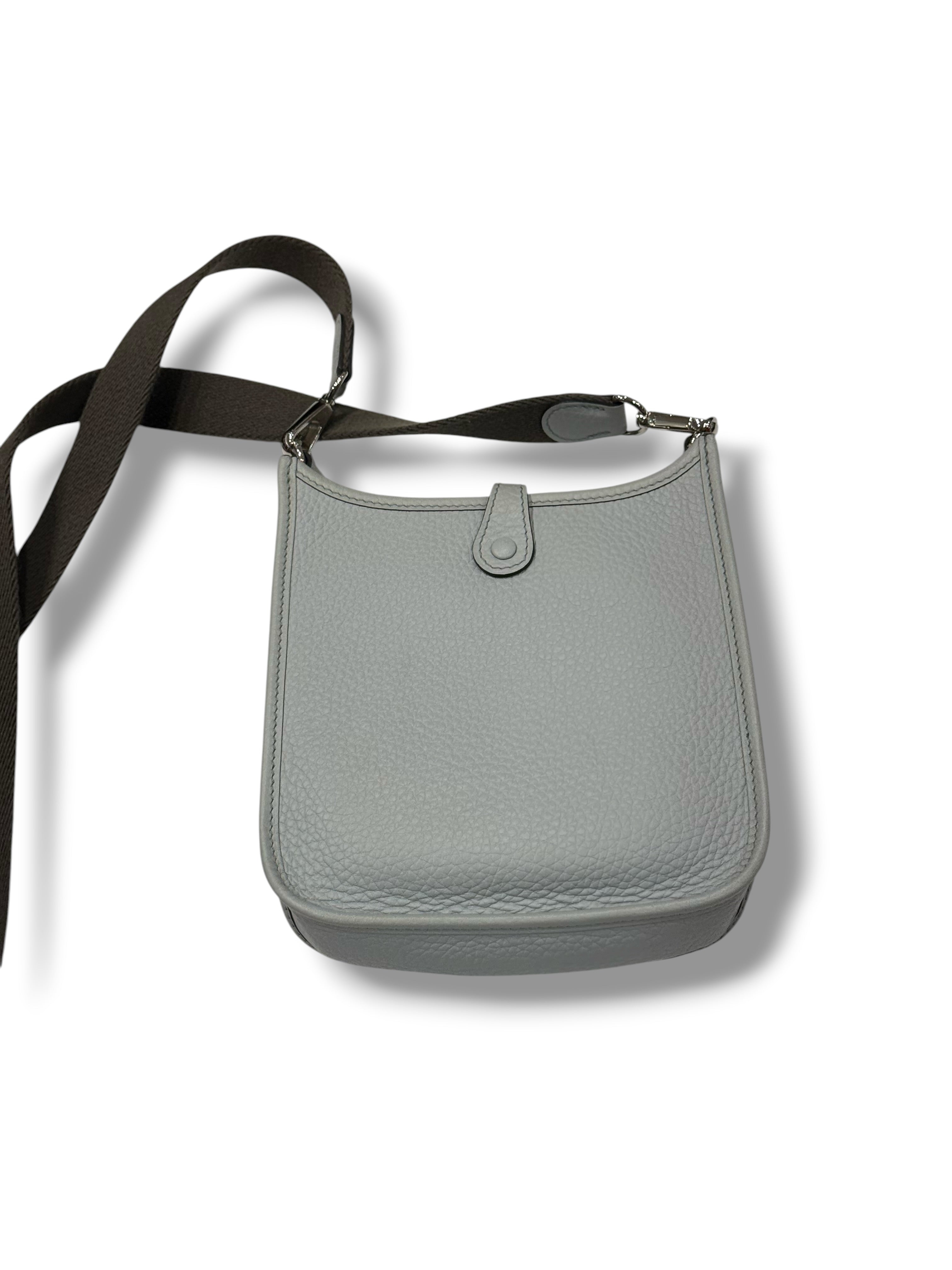 Hermès - Sac Evelyne 16 Bleu pâle PHW