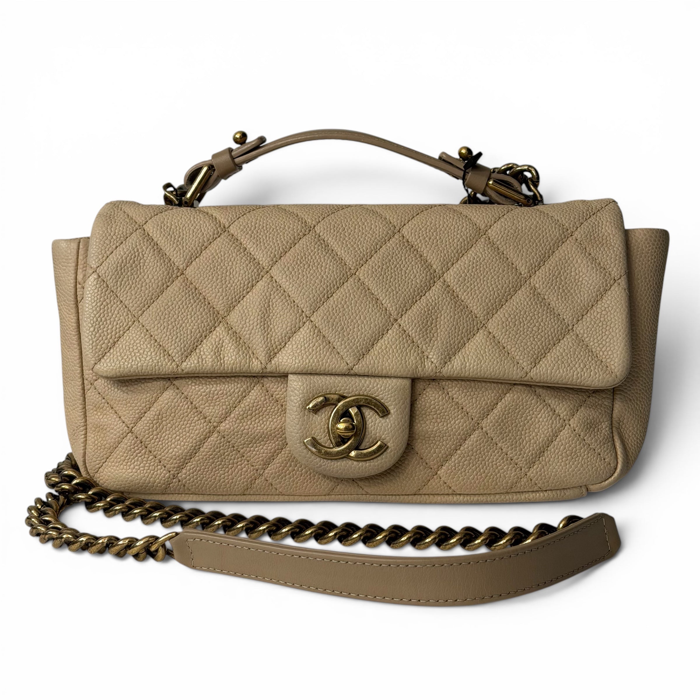 Chanel - Sac en cuir caviar beige avec poignée