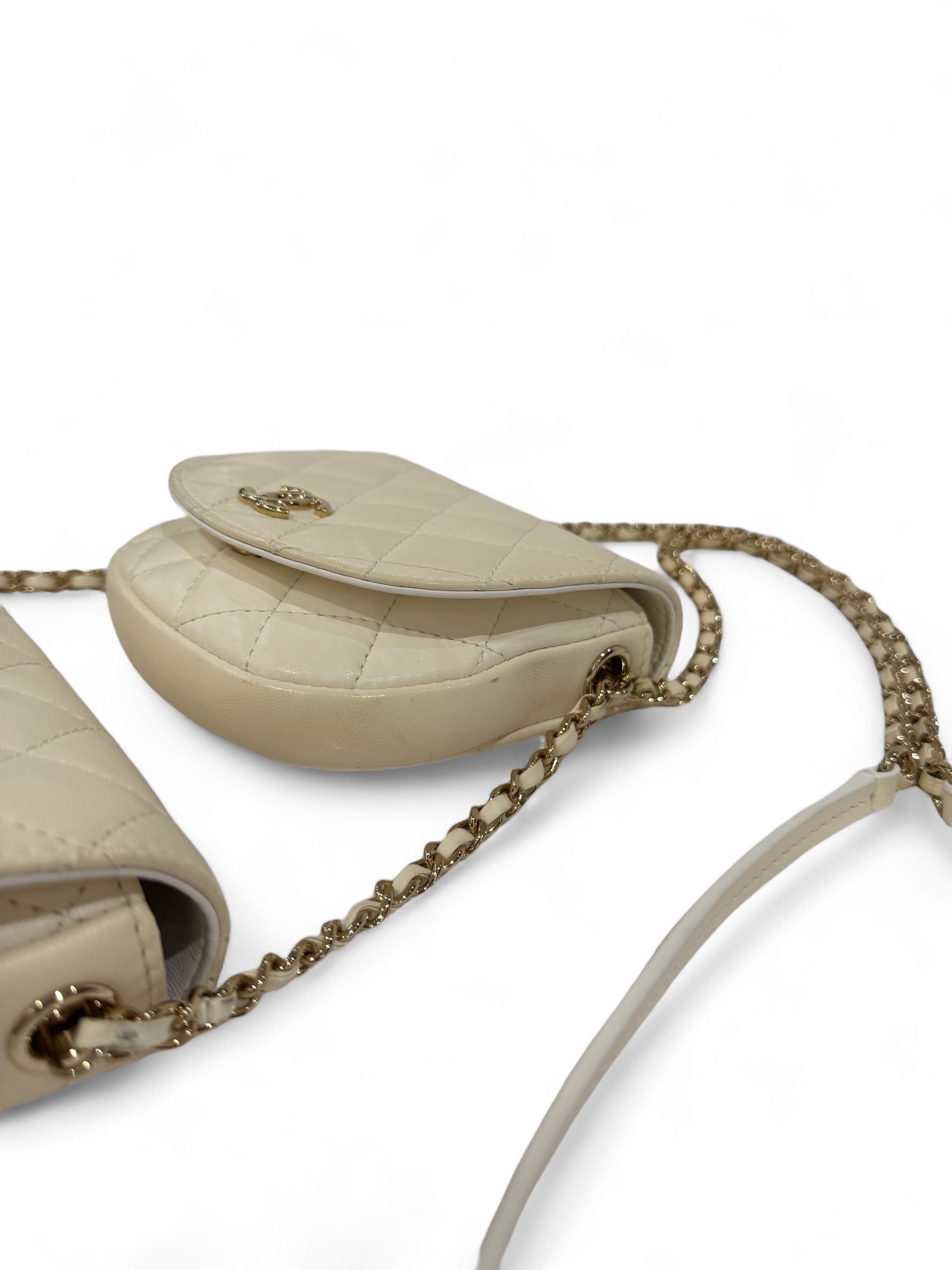 Chanel - Geldbeutel an Kette Multipochette