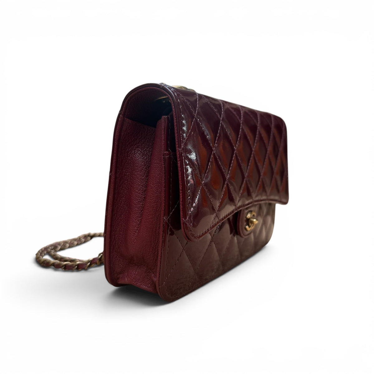 Chanel - Wallet on Chain in pelle verniciata bordeaux