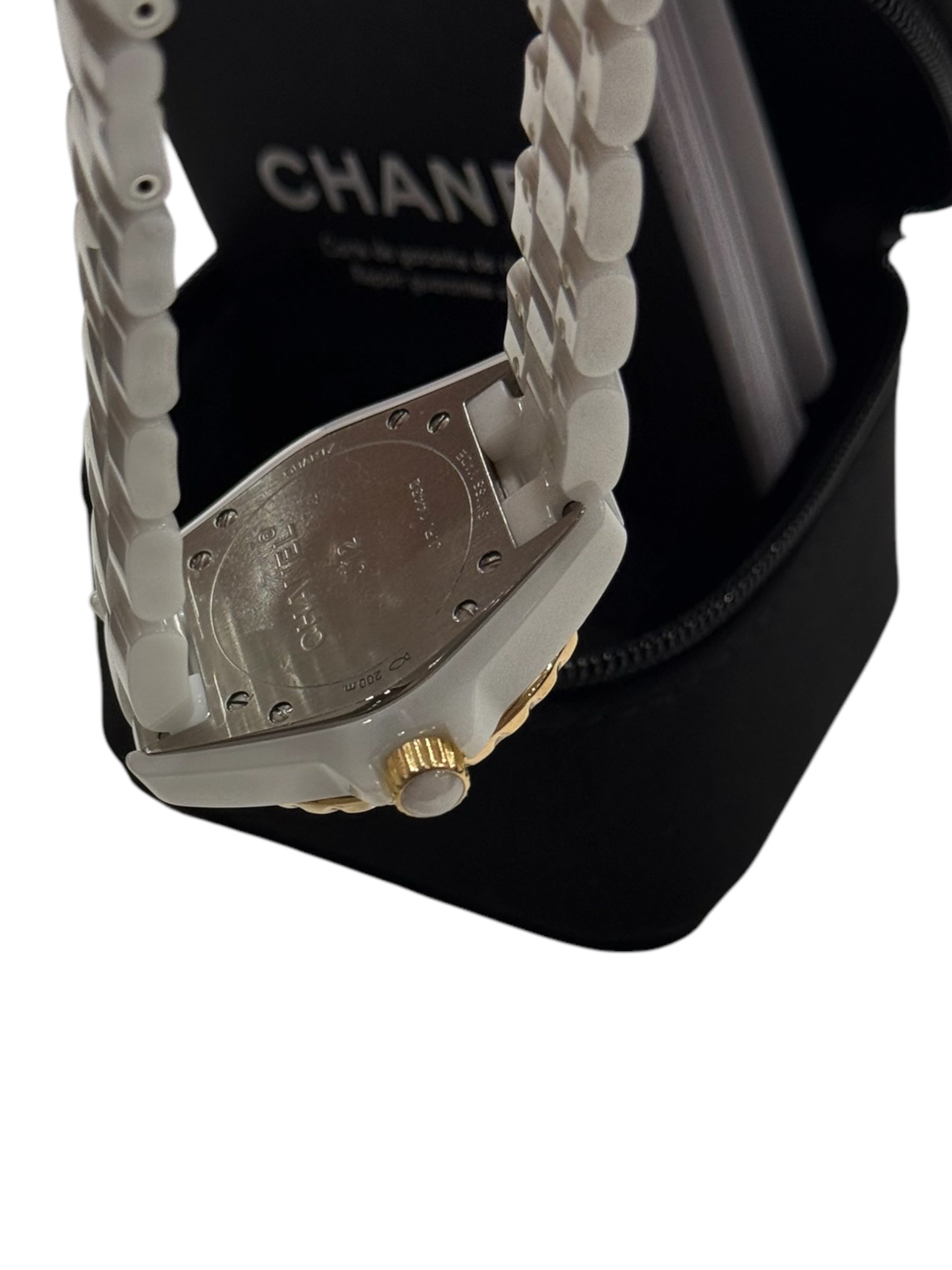 Chanel - J12 33mm index diamants et lunette or jaune