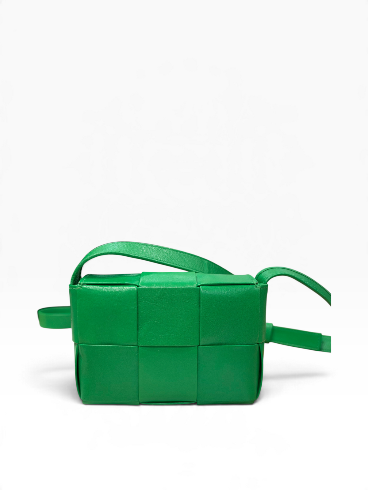 Bottega Veneta - Sac cassette mini en cuir vert