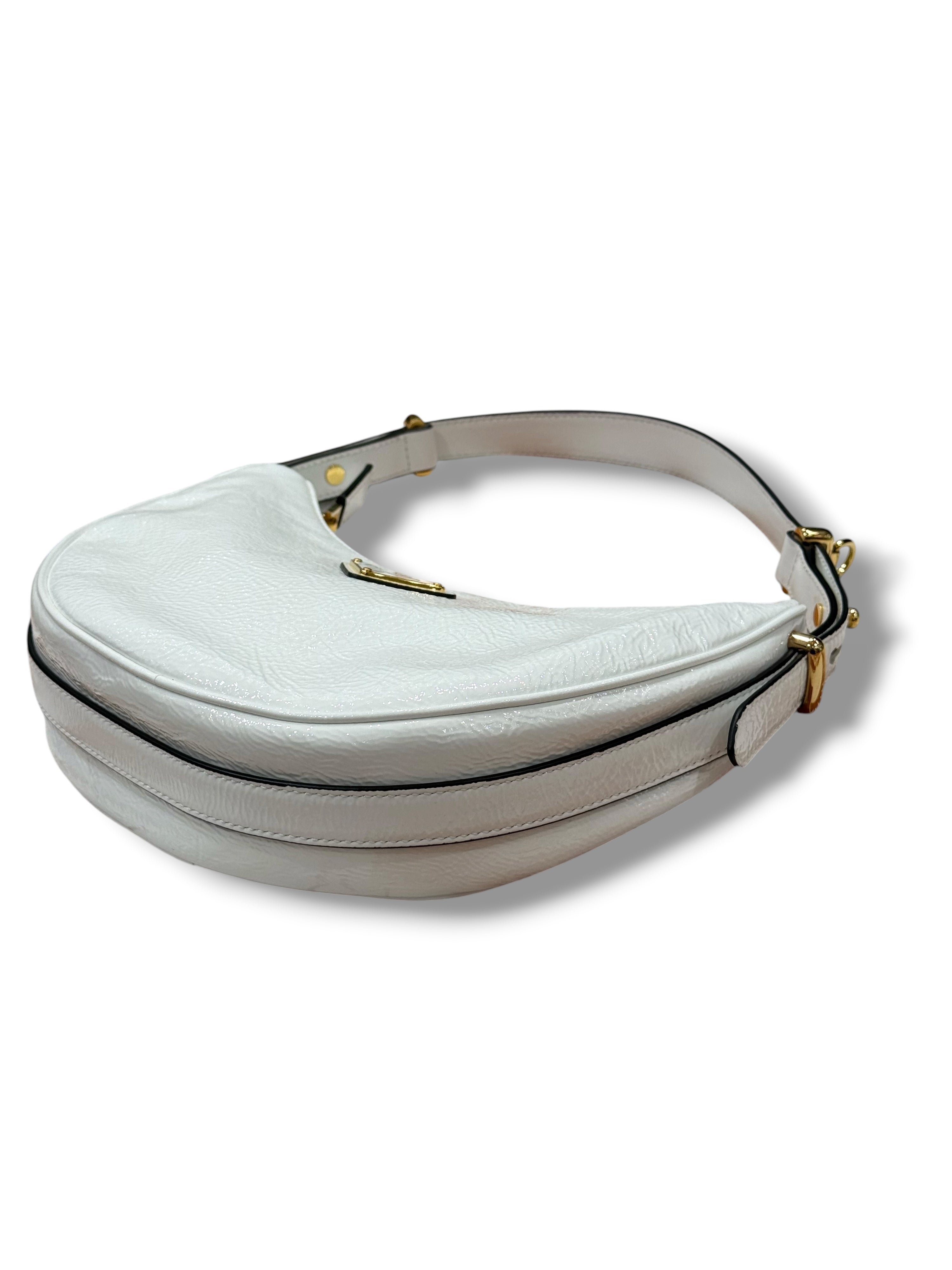 Prada - Borsa arcuata in pelle naplak bianca PM