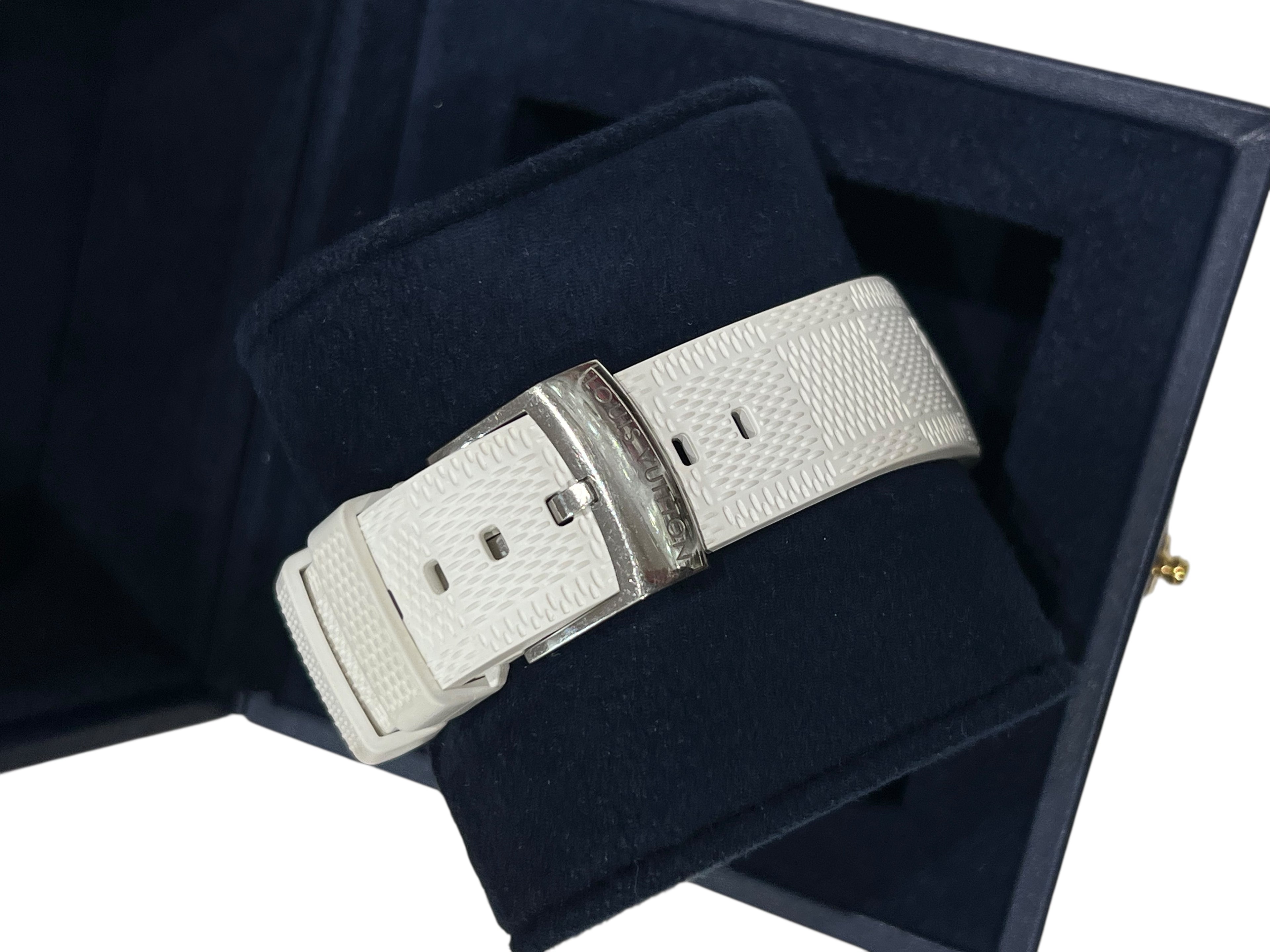 Louis Vuitton - montre Connectée tambour horizon light up