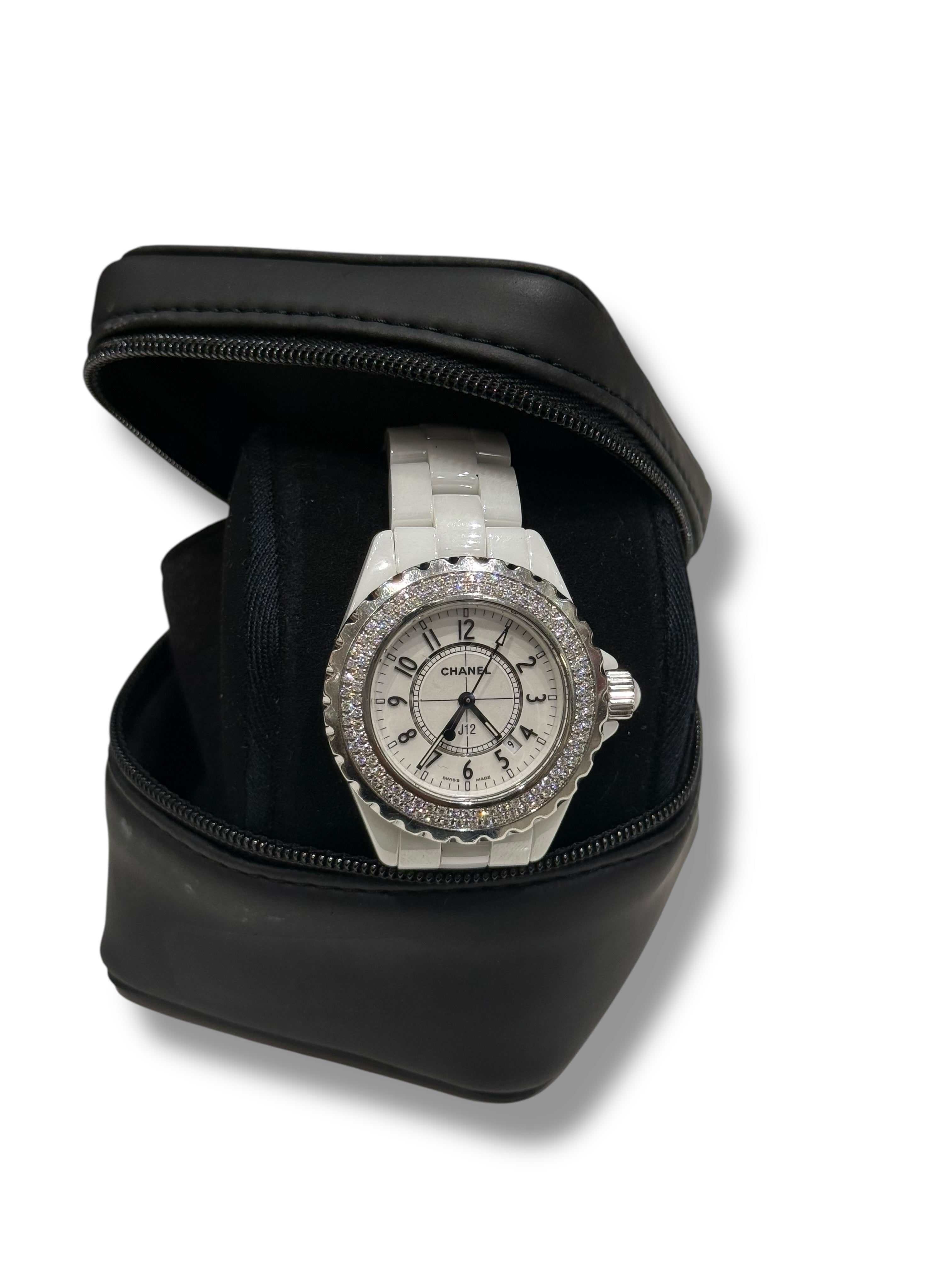 Chanel - Montre J12 céramique blanche 33MM Diamants