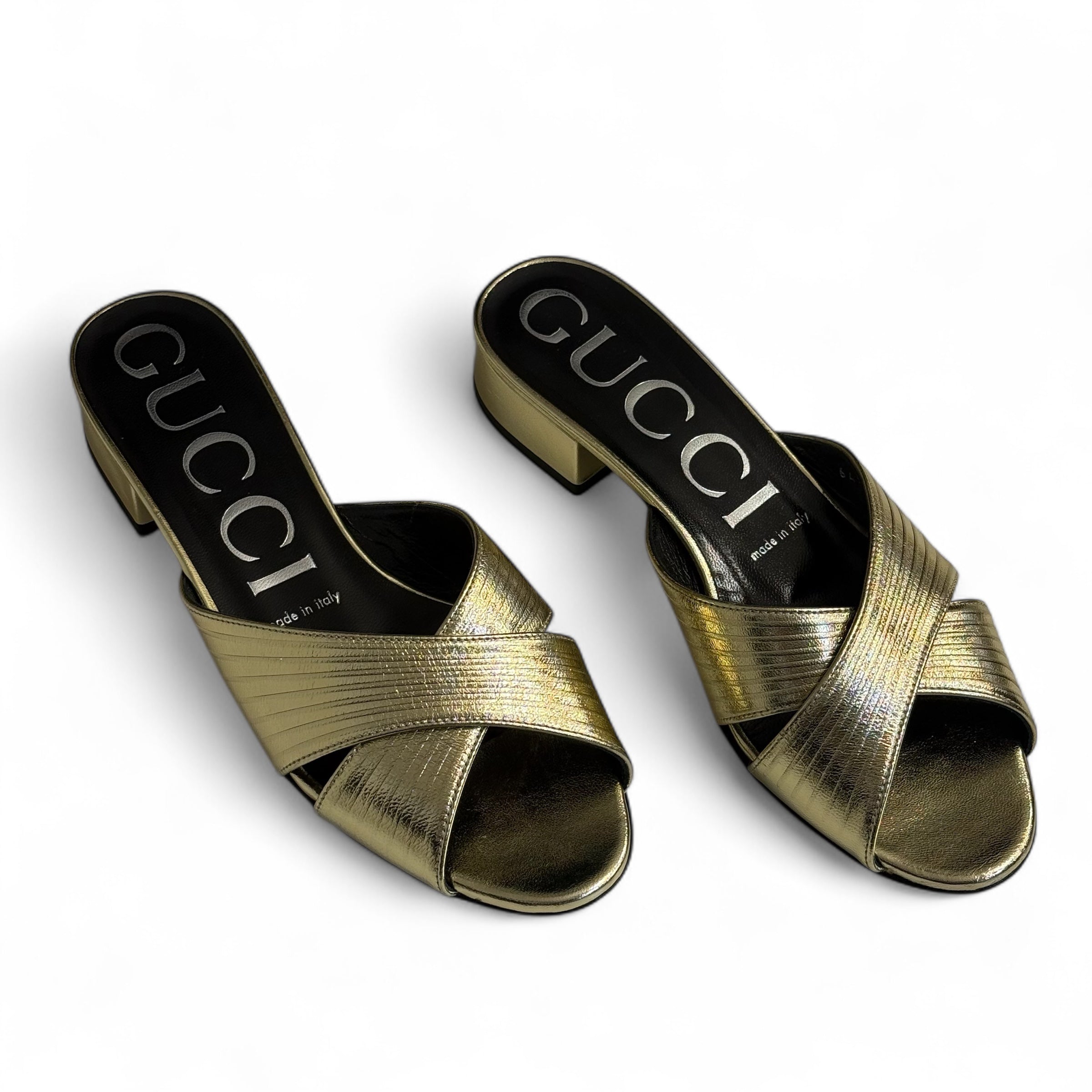 Gucci - Sandales dorées T.36