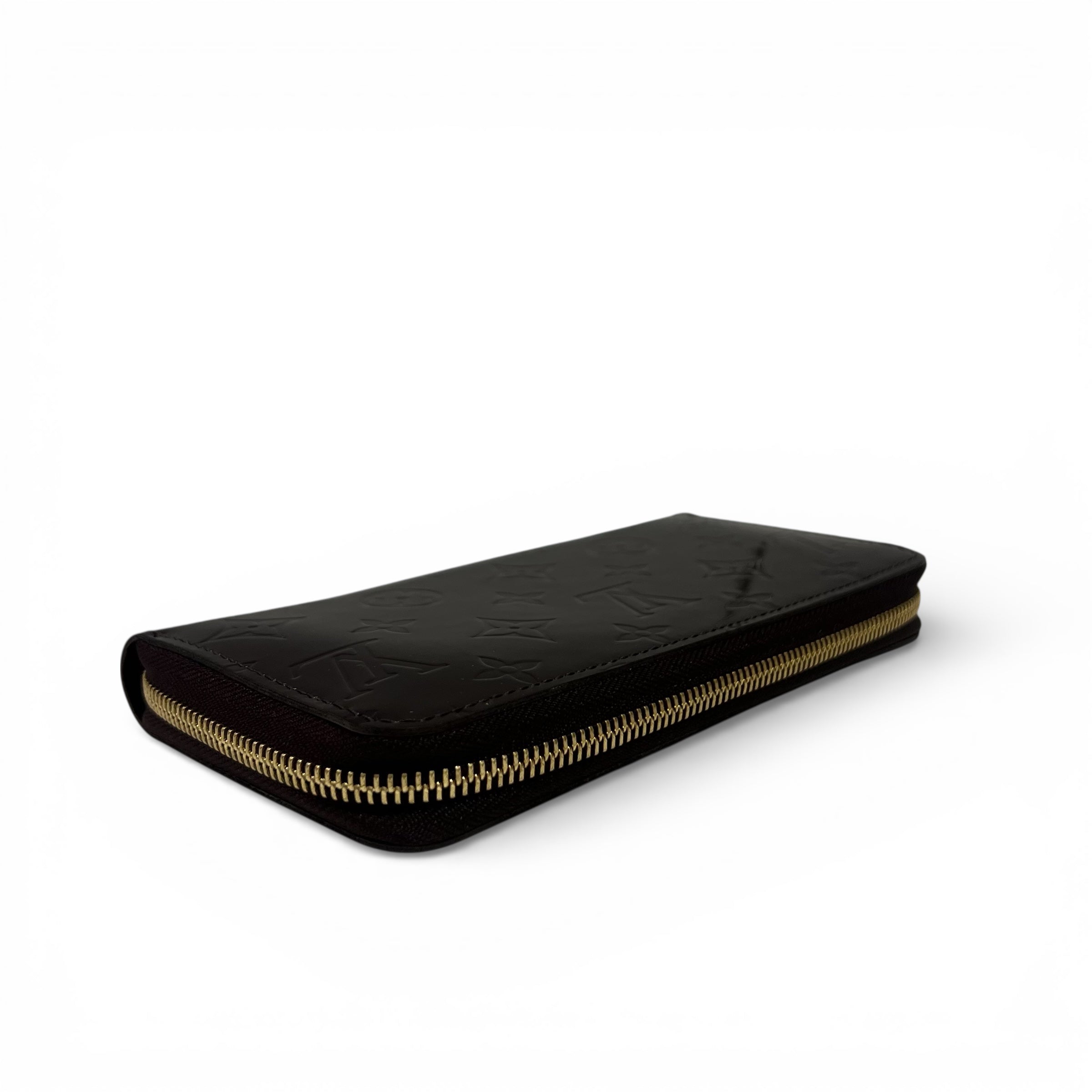 Louis Vuitton - Portefeuille en cuir vernis amarante