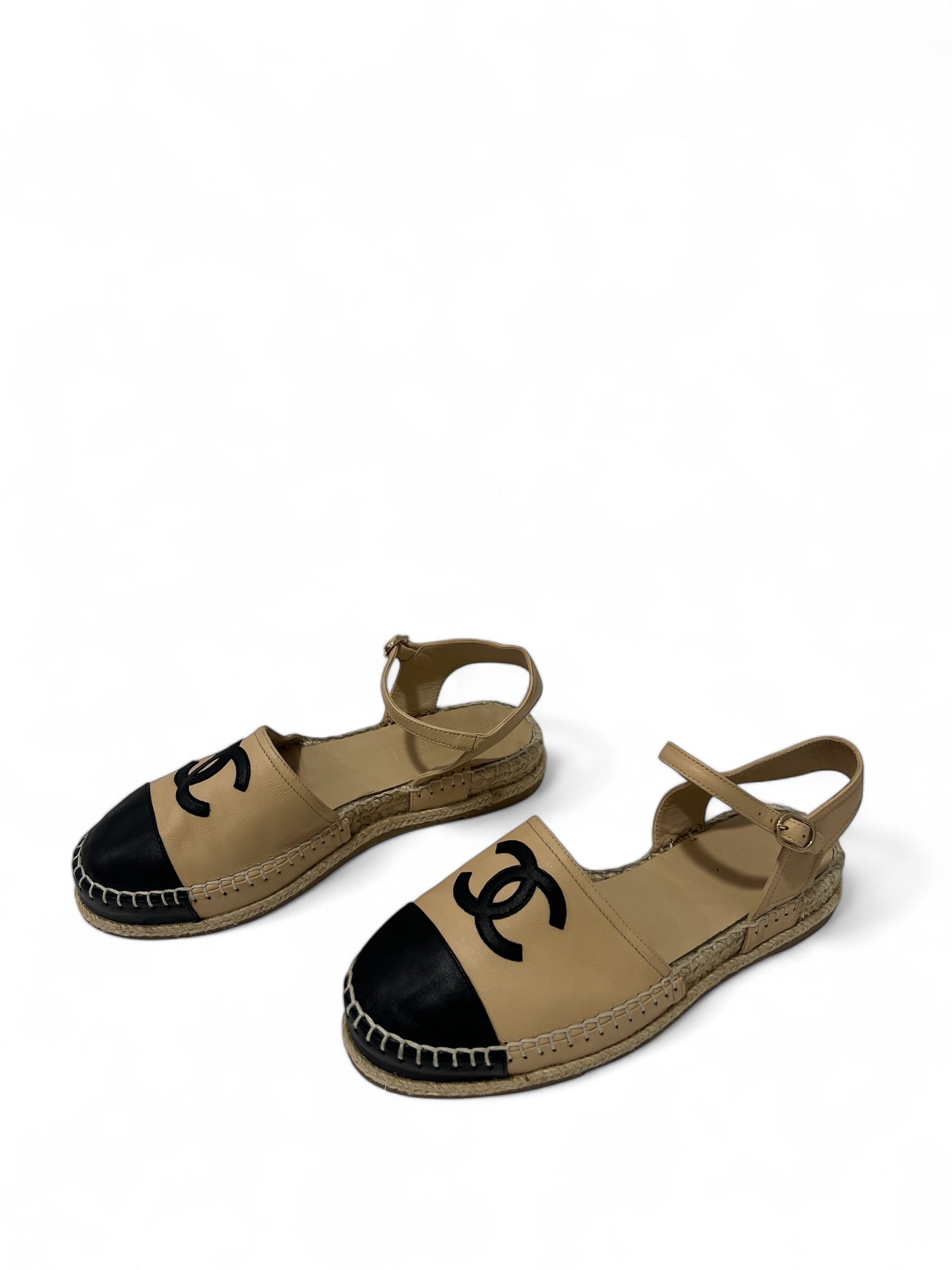 Chanel - Espadrilles aus Leder