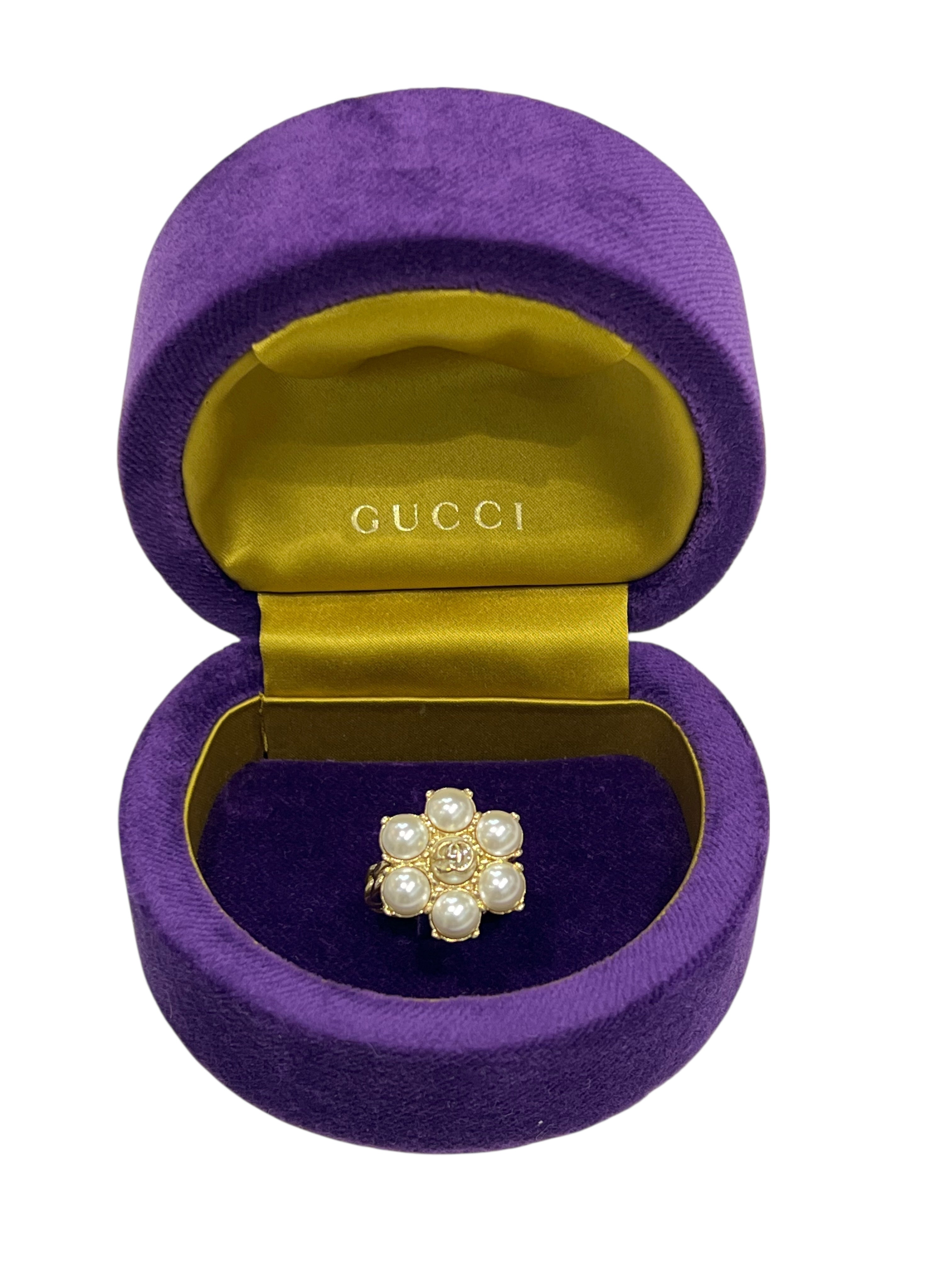 Gucci - bague perles T52