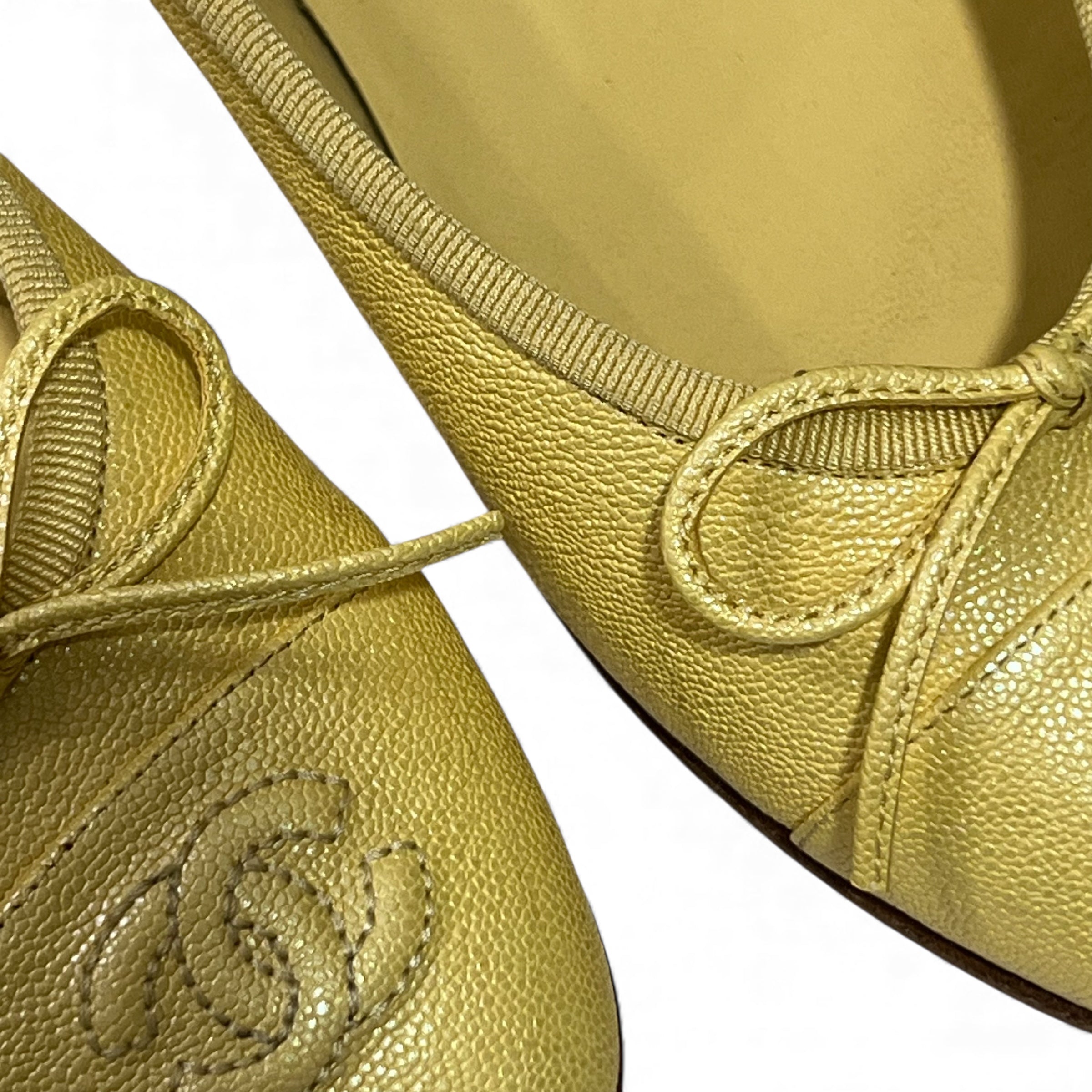 Chanel - Ballerinas Gr. 37,5