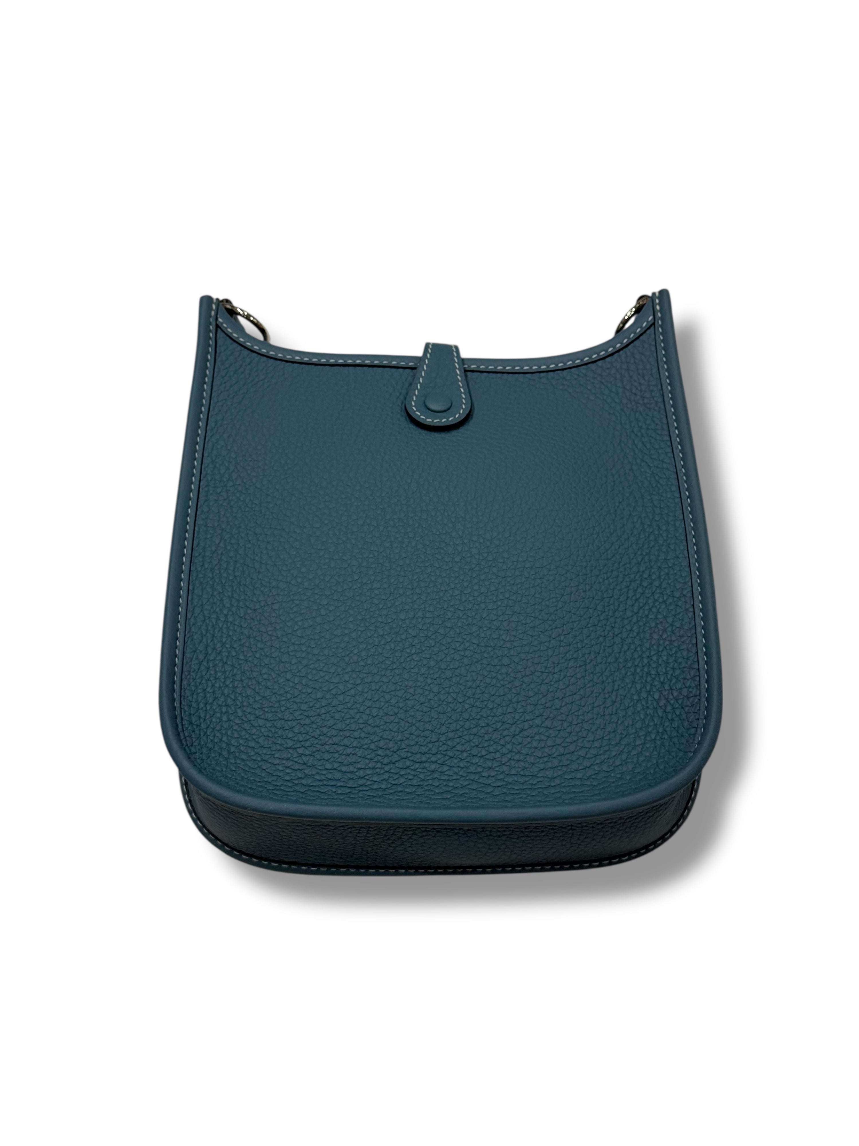 Hermès - Sac Evelyne 16 New Bleu Jean PHW | Les Folies d’Eugénie