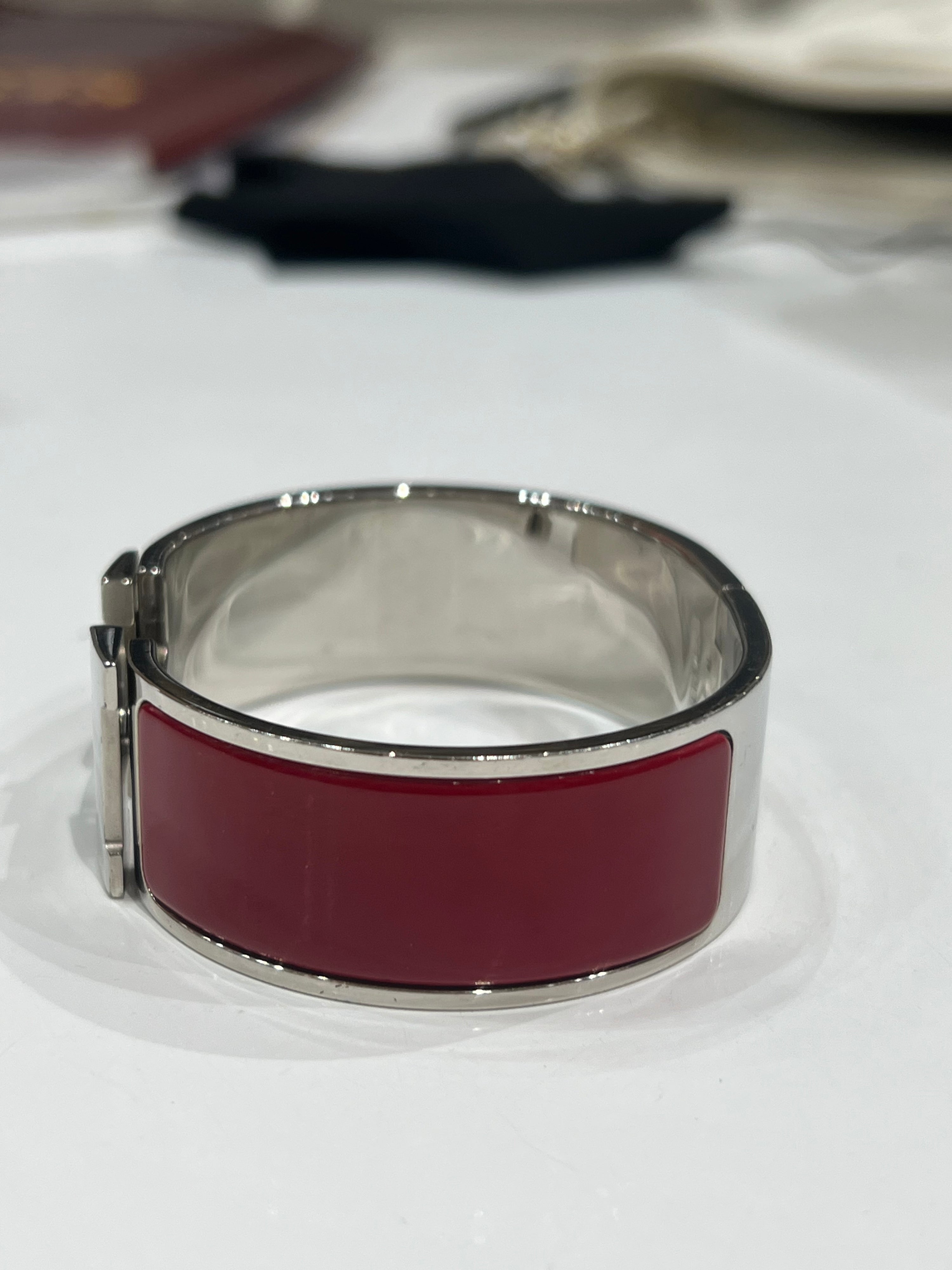 Hermès - bracelet clic clac bordeaux H palladium
