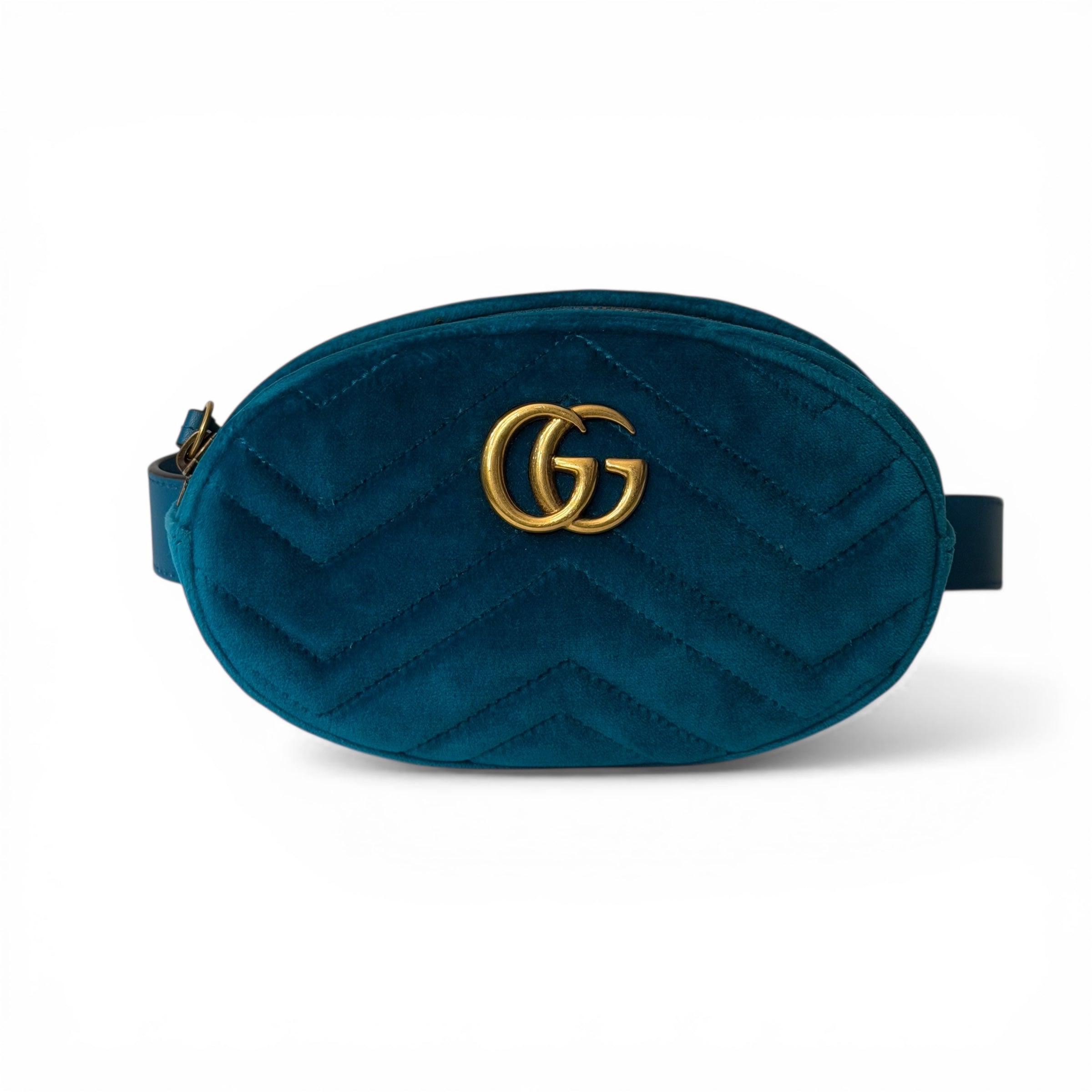 Gucci Sac Ceinture en Velours Bleu | Les Folies d’Eugénie
