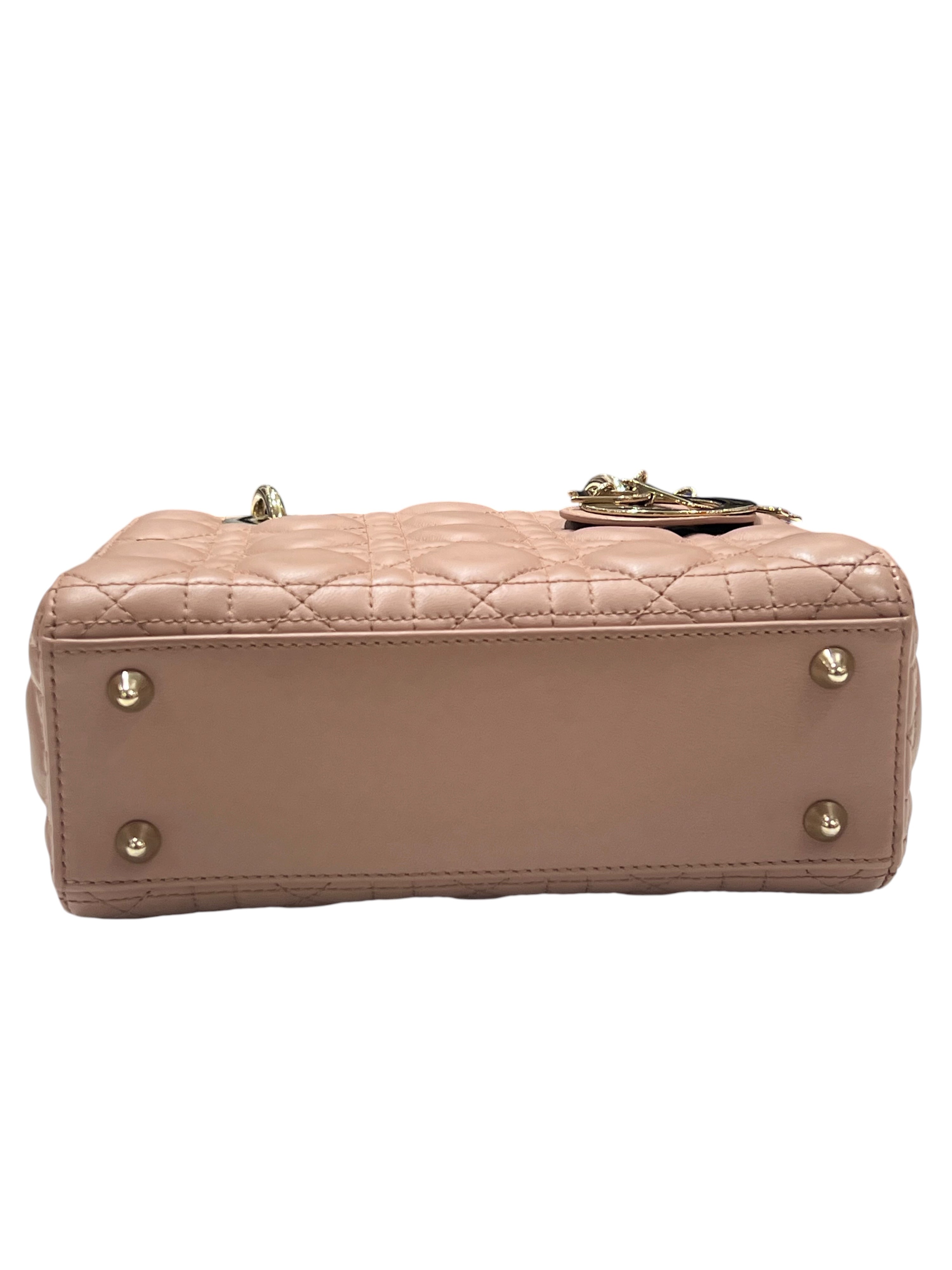 Dior – Lady Dior Small Tasche aus dunkel-nudefarbenem Leder