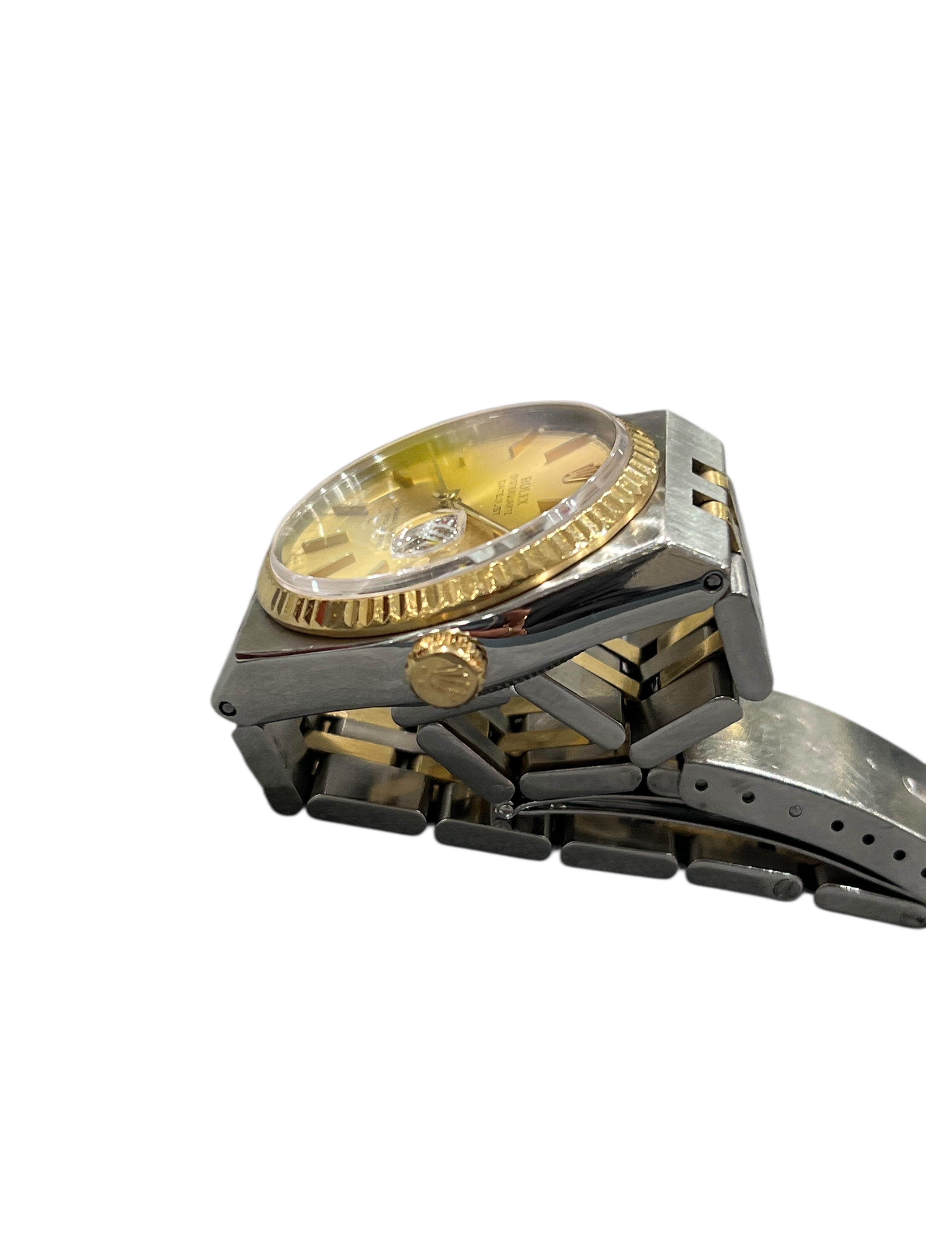 Rolex - Montre Oyster Datejust vintage bracelet jubilee plat Or et Acier