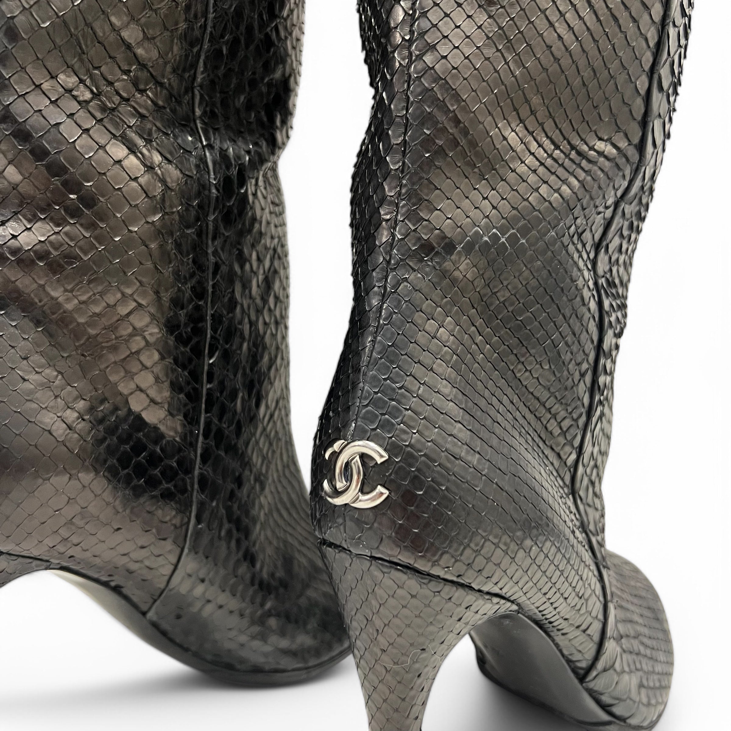 Chanel - Stiefel aus Python