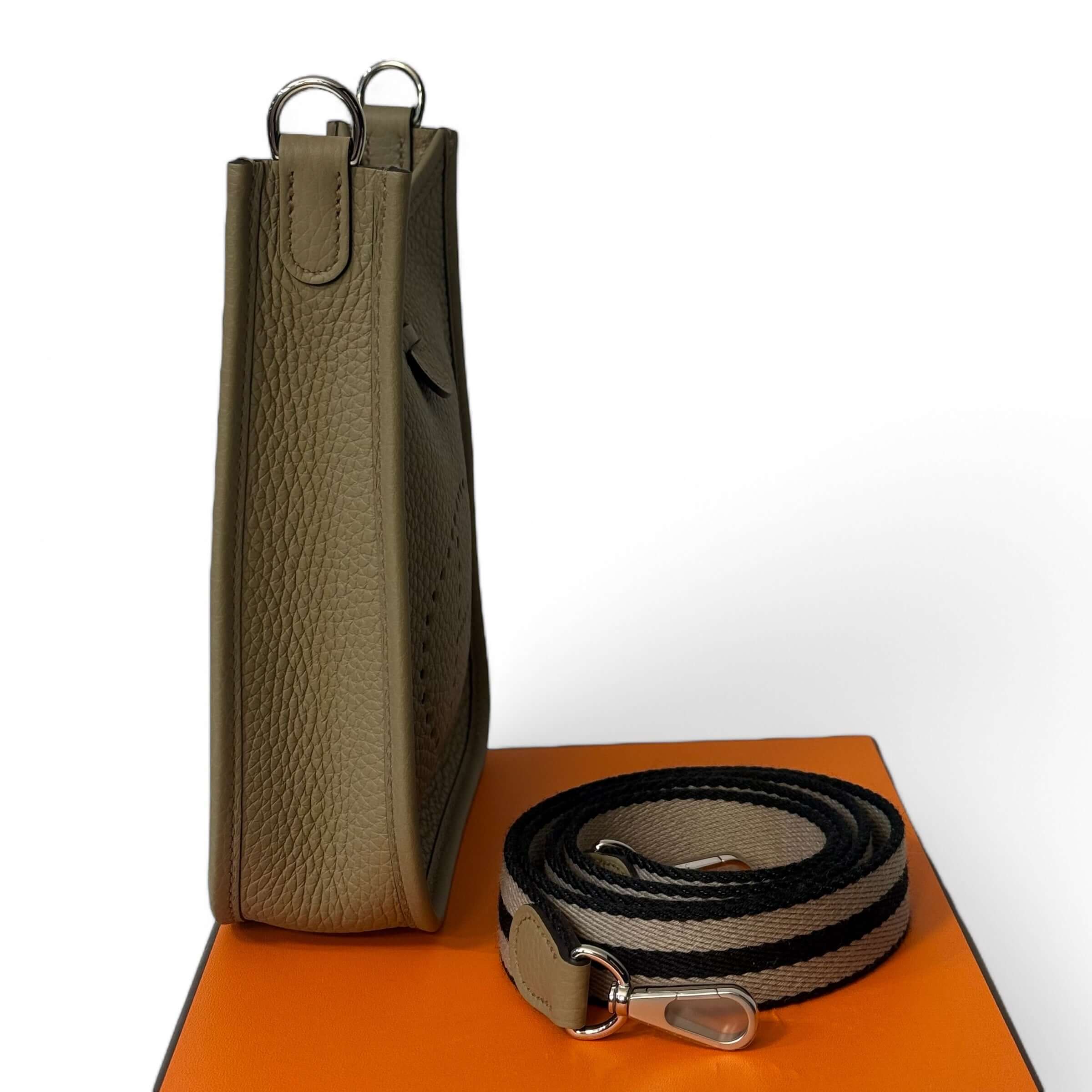 Hermès - Sac Evelyne 16 Mini