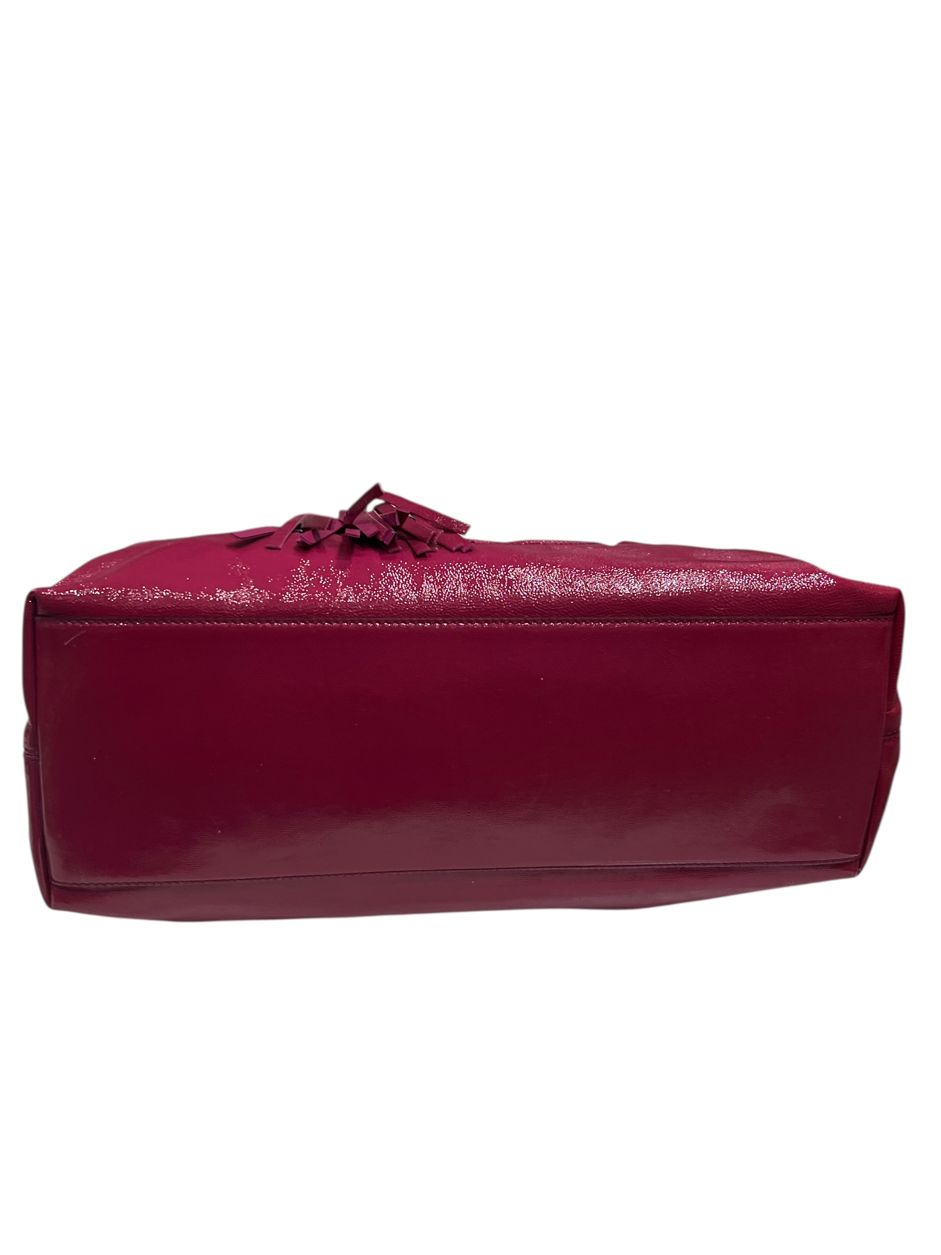 Gucci - sac soho cuir verni fushia