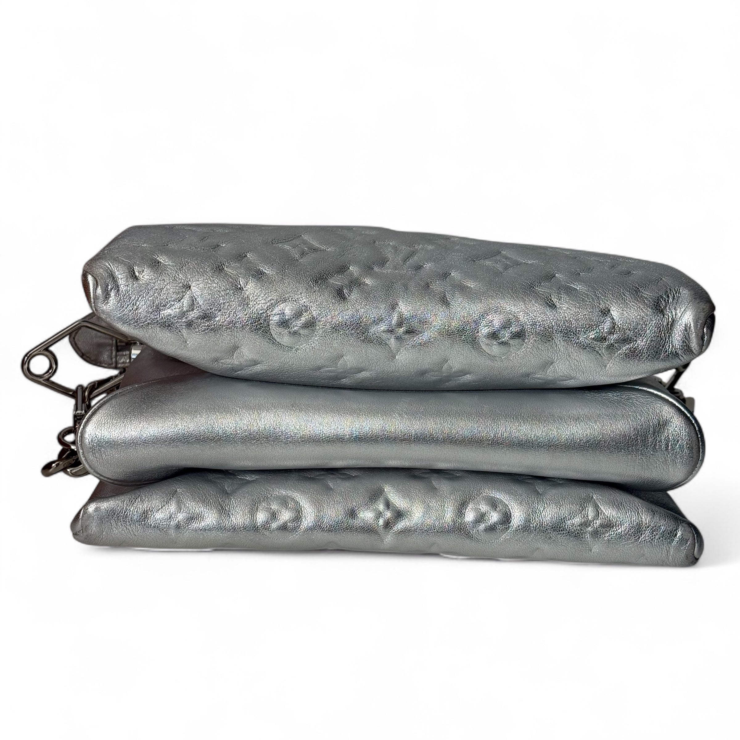 Louis Vuitton - Sac Coussin argent en cuir