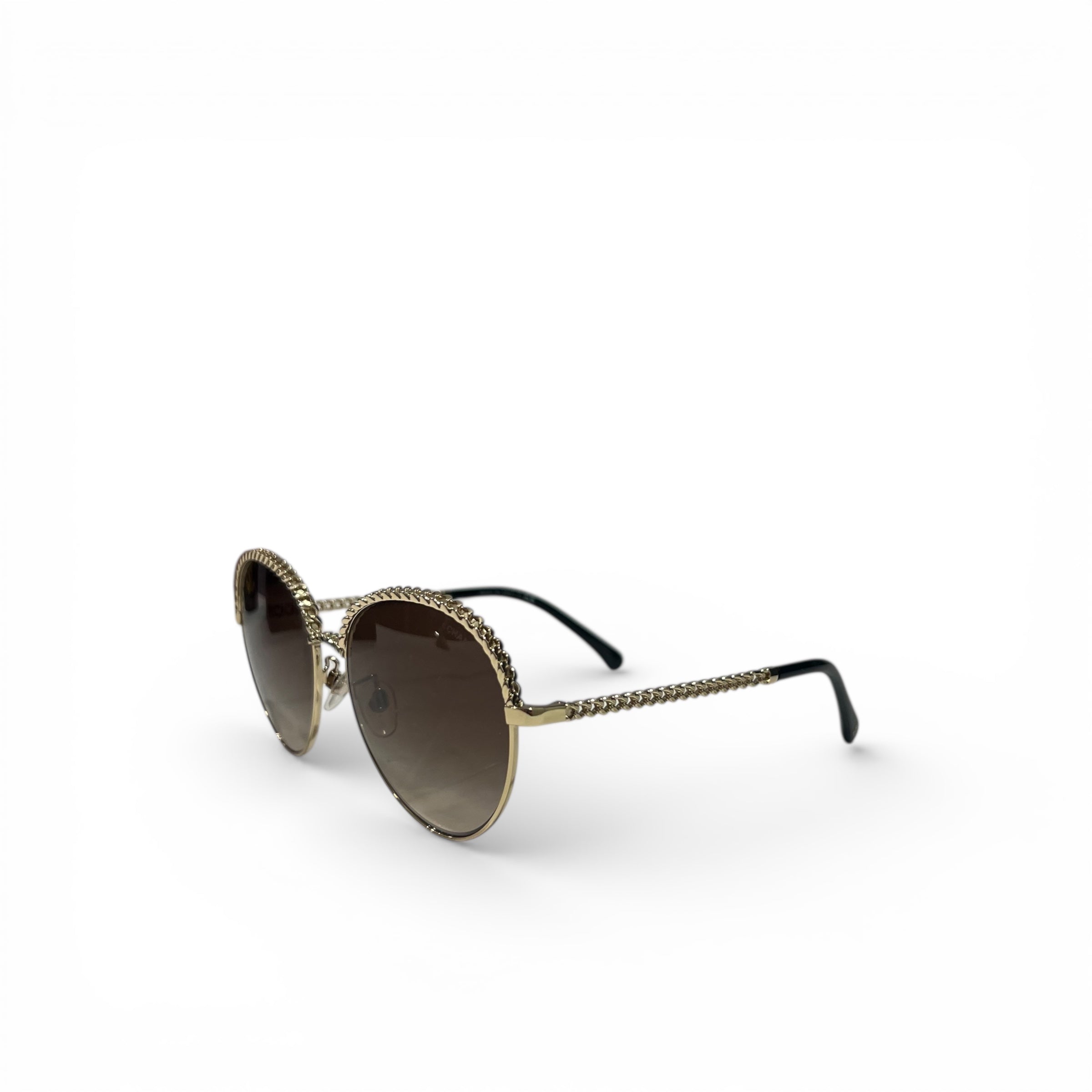 Chanel - Sonnenbrille mit Ketten und braunen Gläsern