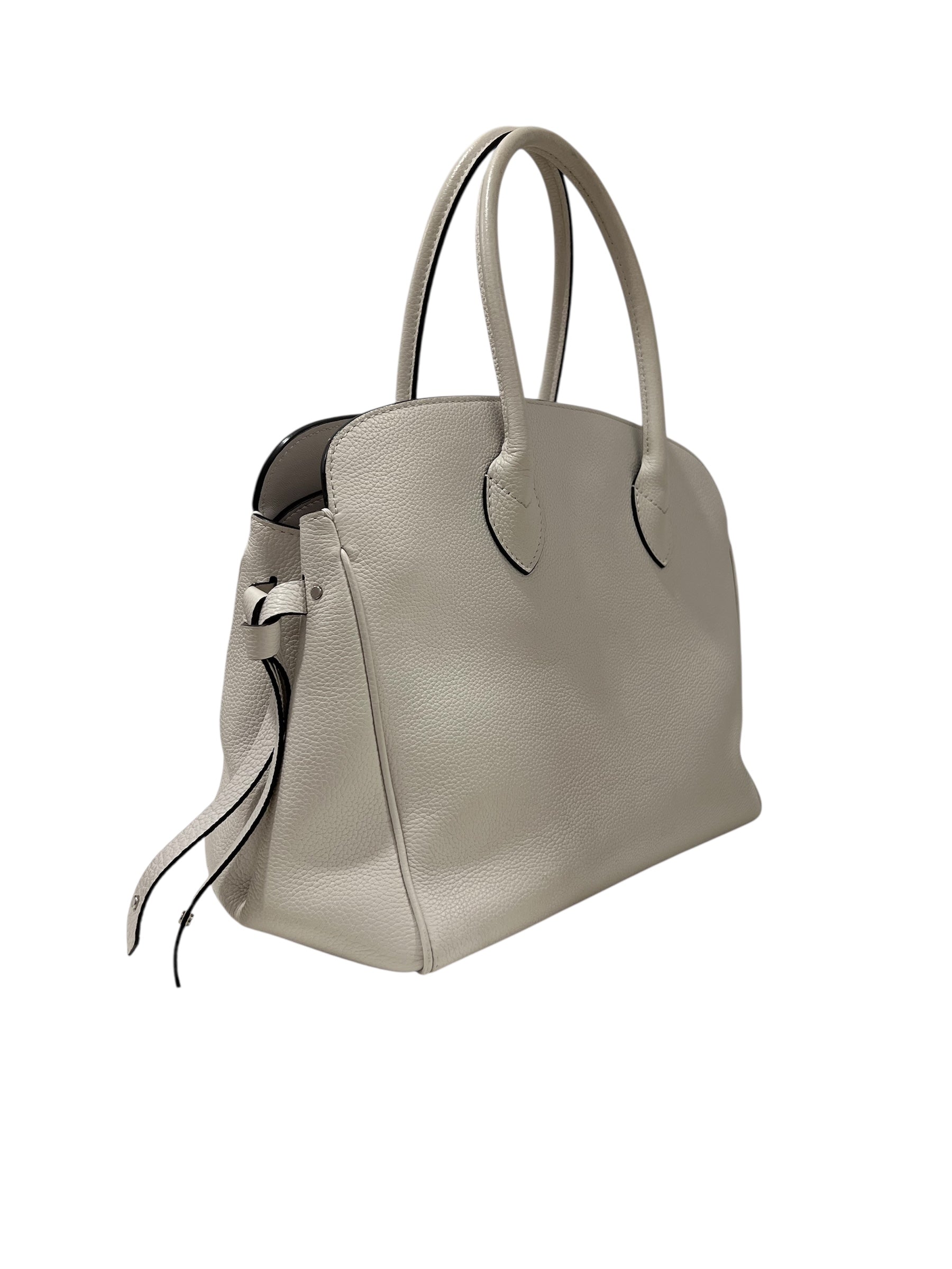 Louis Vuitton - sac Milla MM