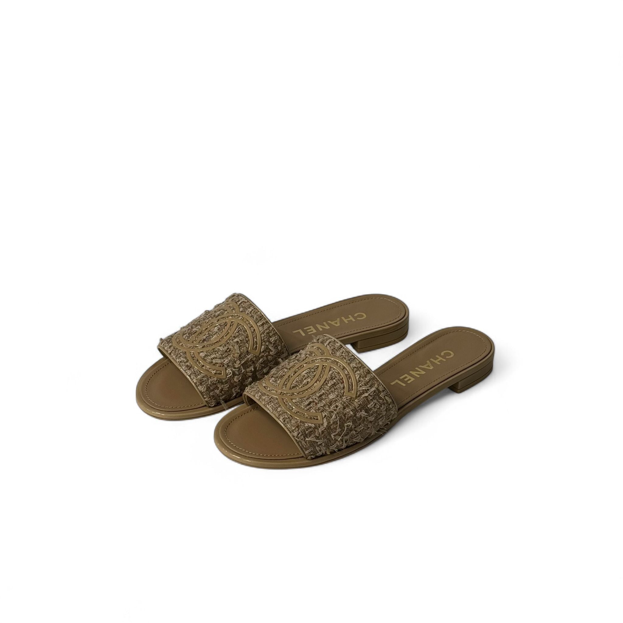 Chanel - Mules en tweed T.38