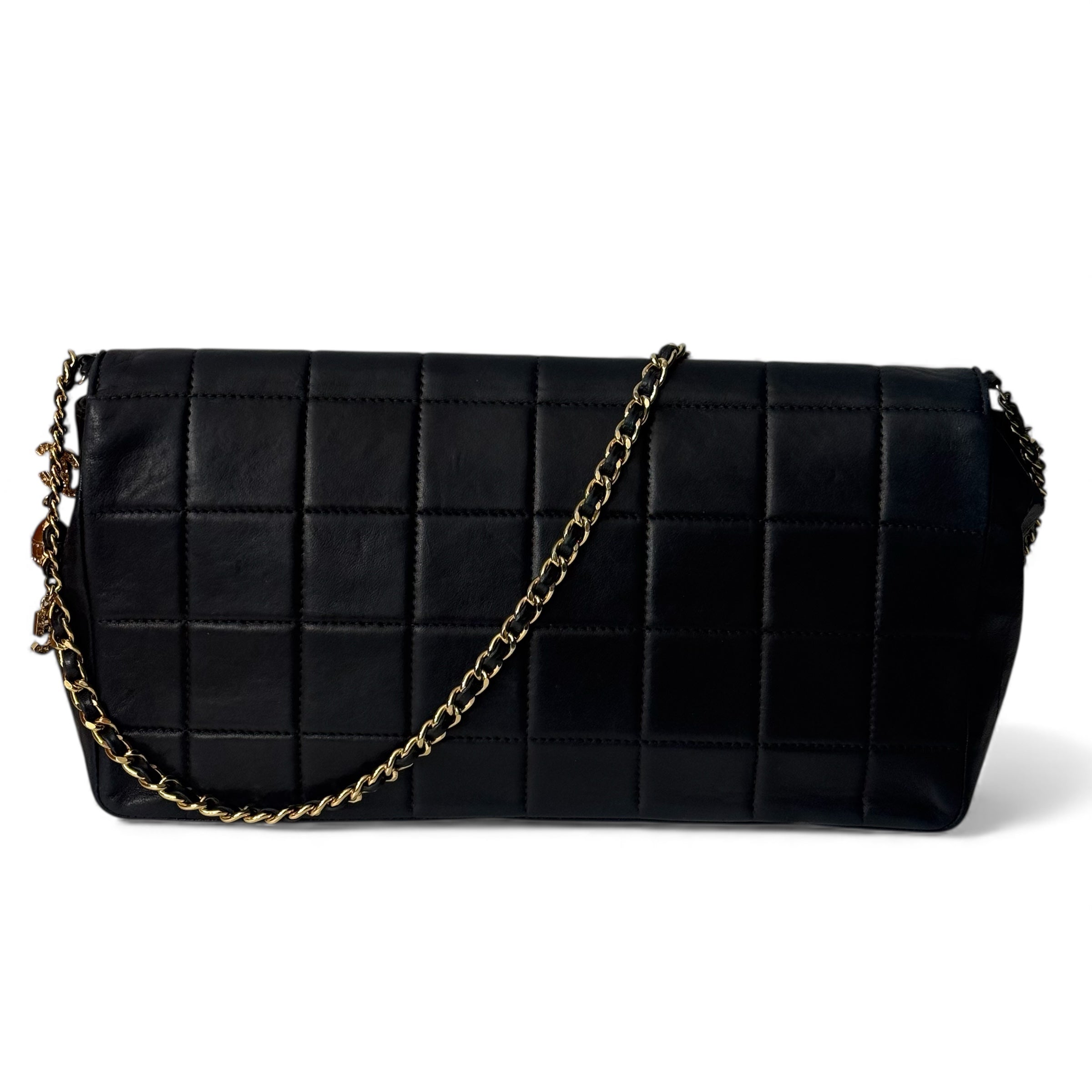 Chanel - Sac en cuir baguette avec charms