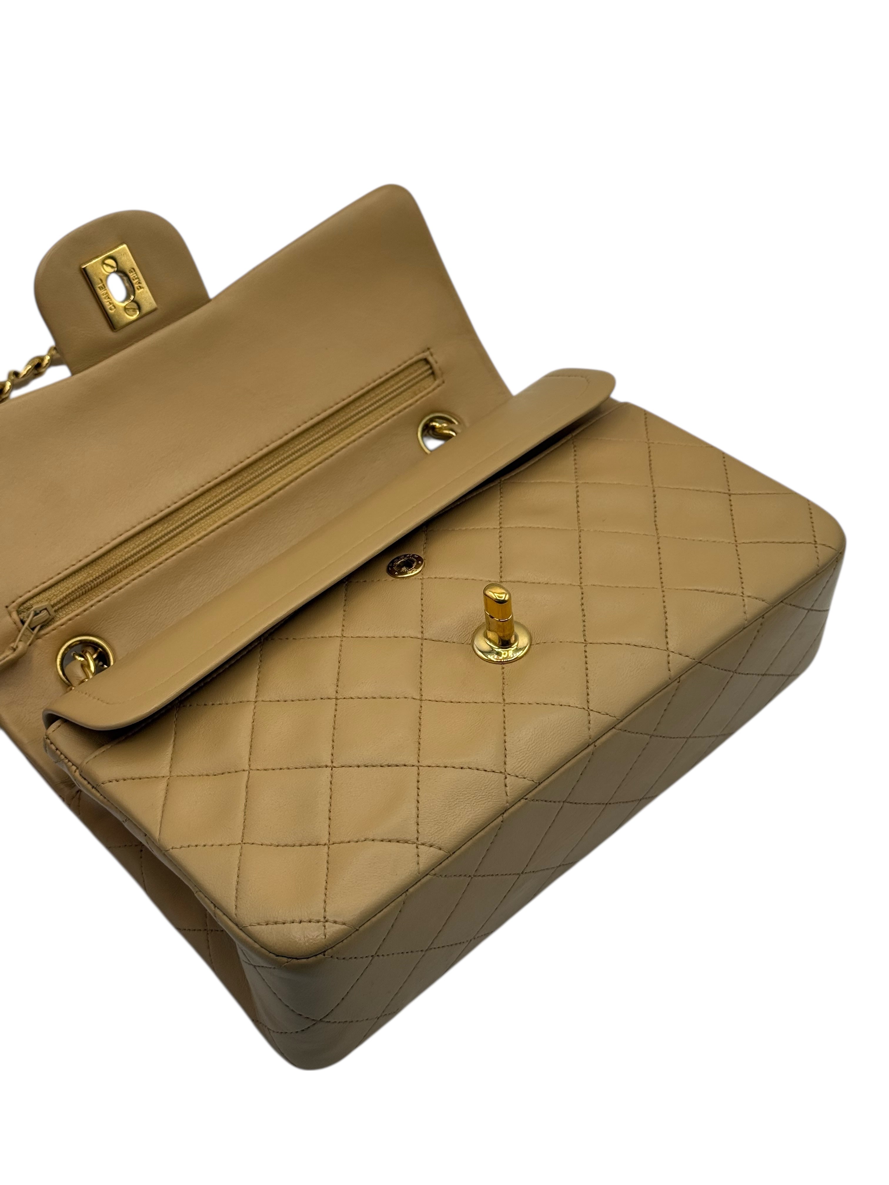 Chanel - sac classique Timeless small cuir Camel