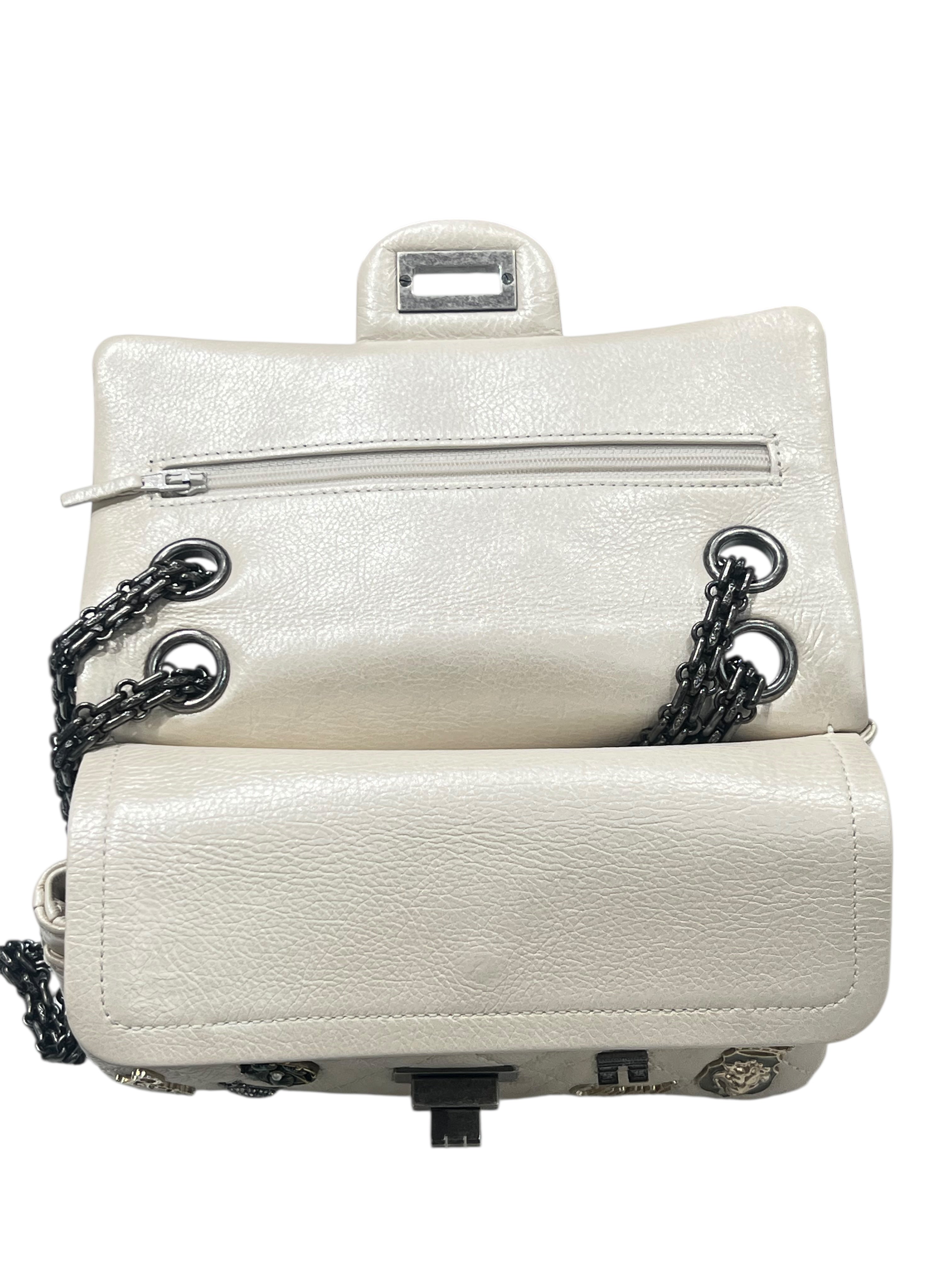 Chanel - sac 2.55 mini édition limitée écru irisé