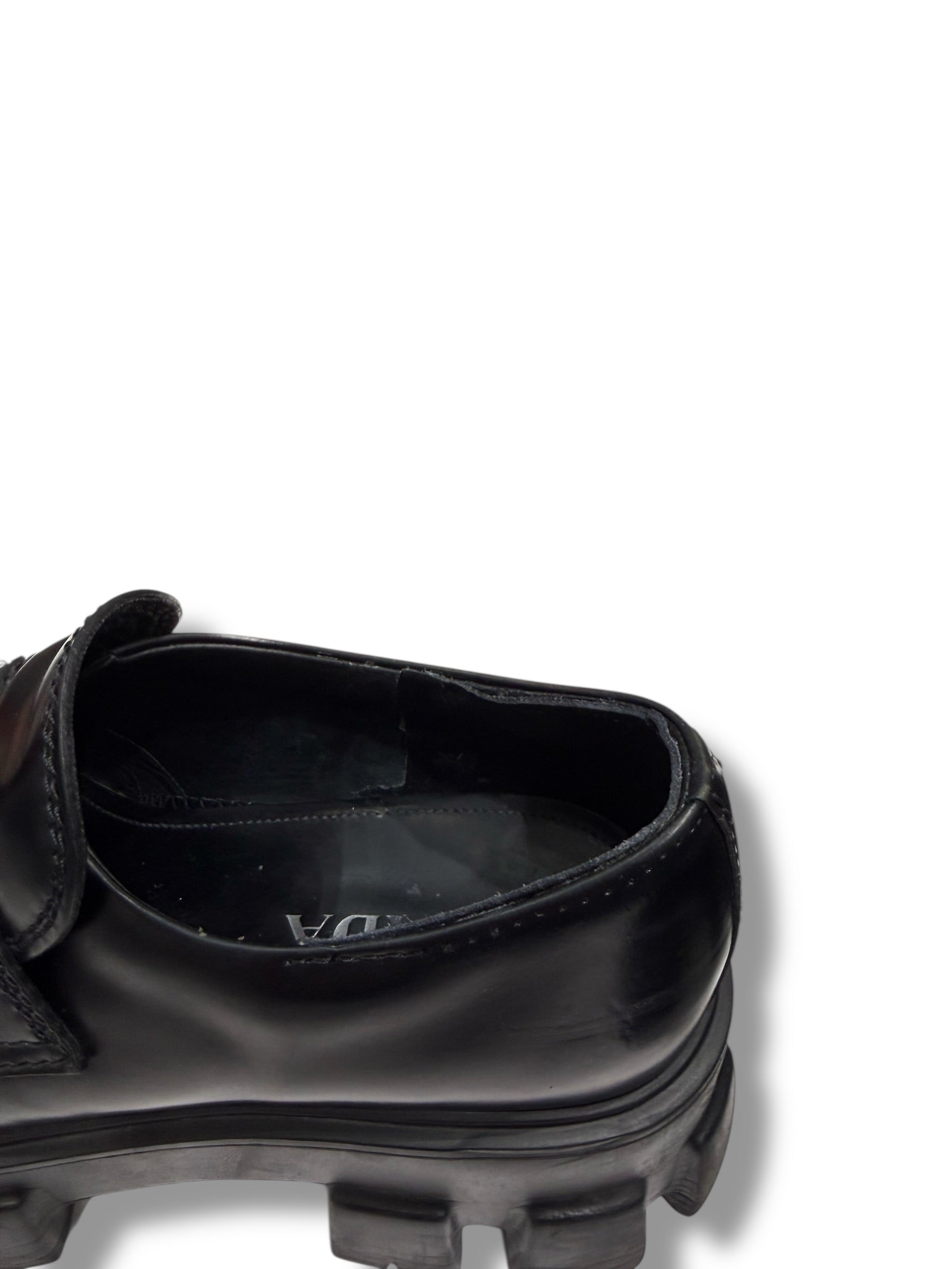 Prada Mocassin Monolith T40,5 | Les Folies d’Eugénie