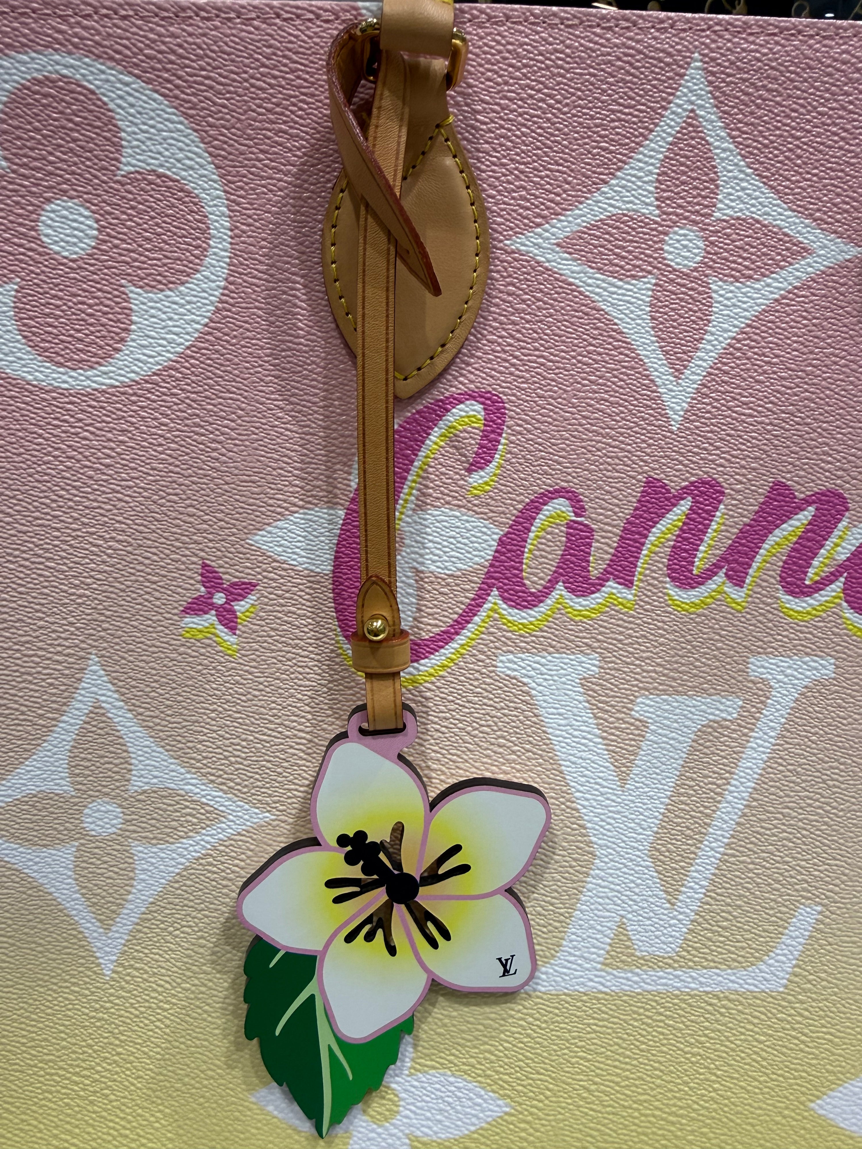 Louis Vuitton - Tasche On The Go GM Cannes-Ausgabe aus Monogramm-Leinen in Rosa- und Gelbverlauf