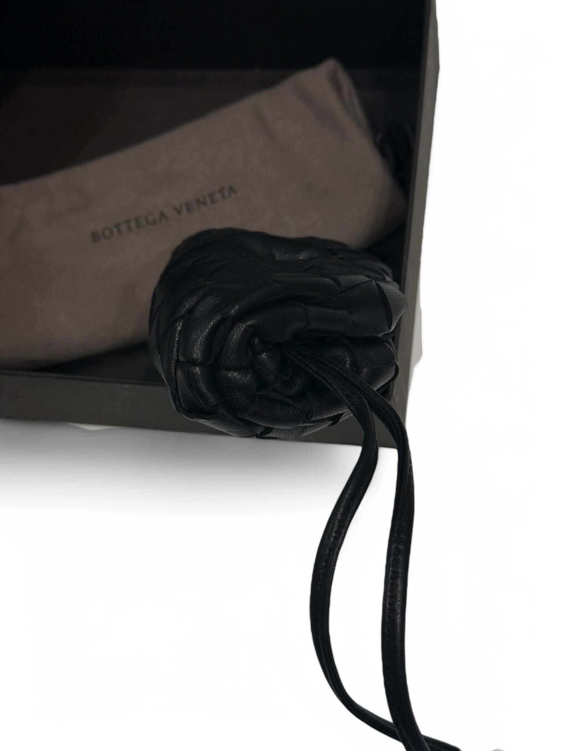 Bottega Veneta - Mini Sac Pouch noir
