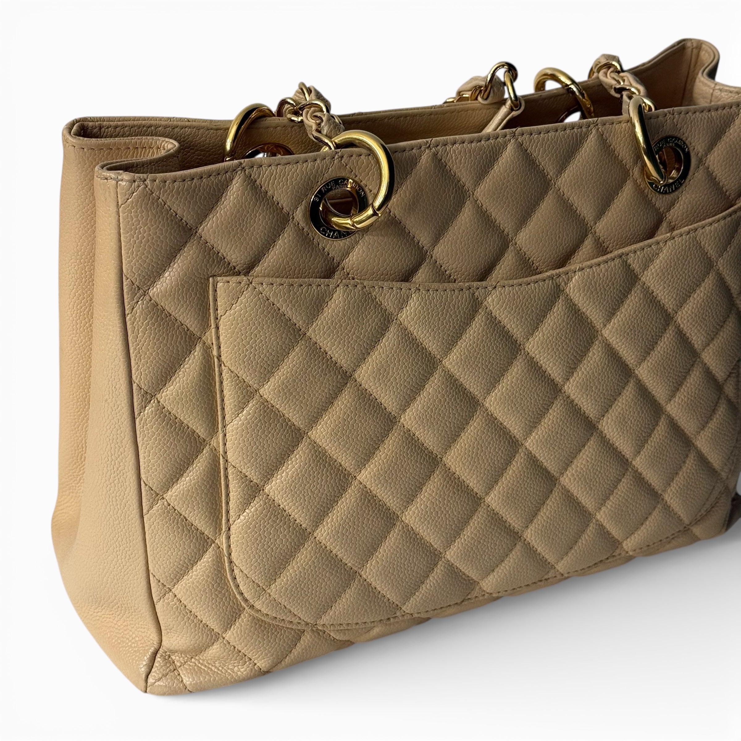 Chanel - Sac cabas cuir caviar beige