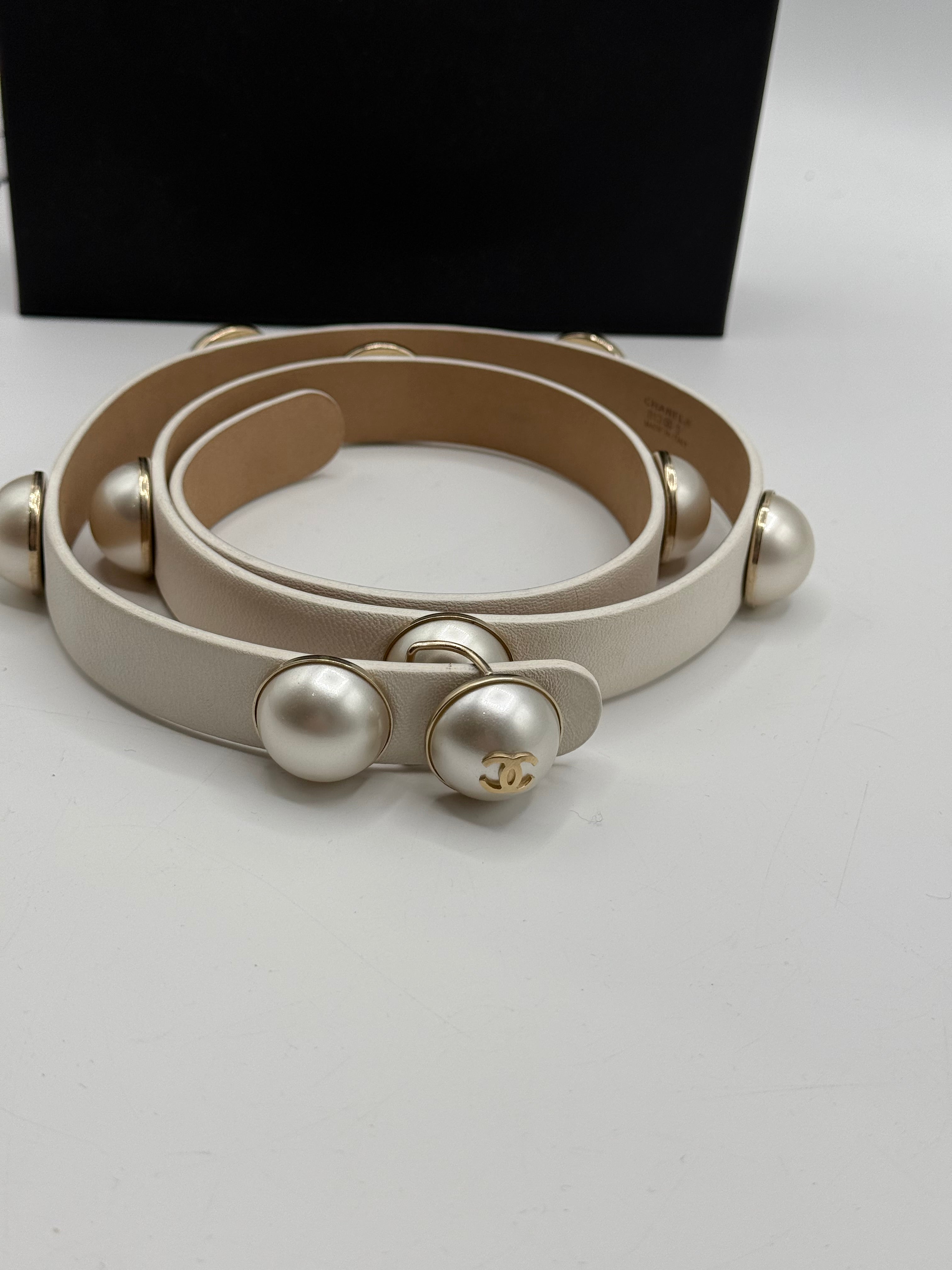 Chanel - Perlen Gürtel T80