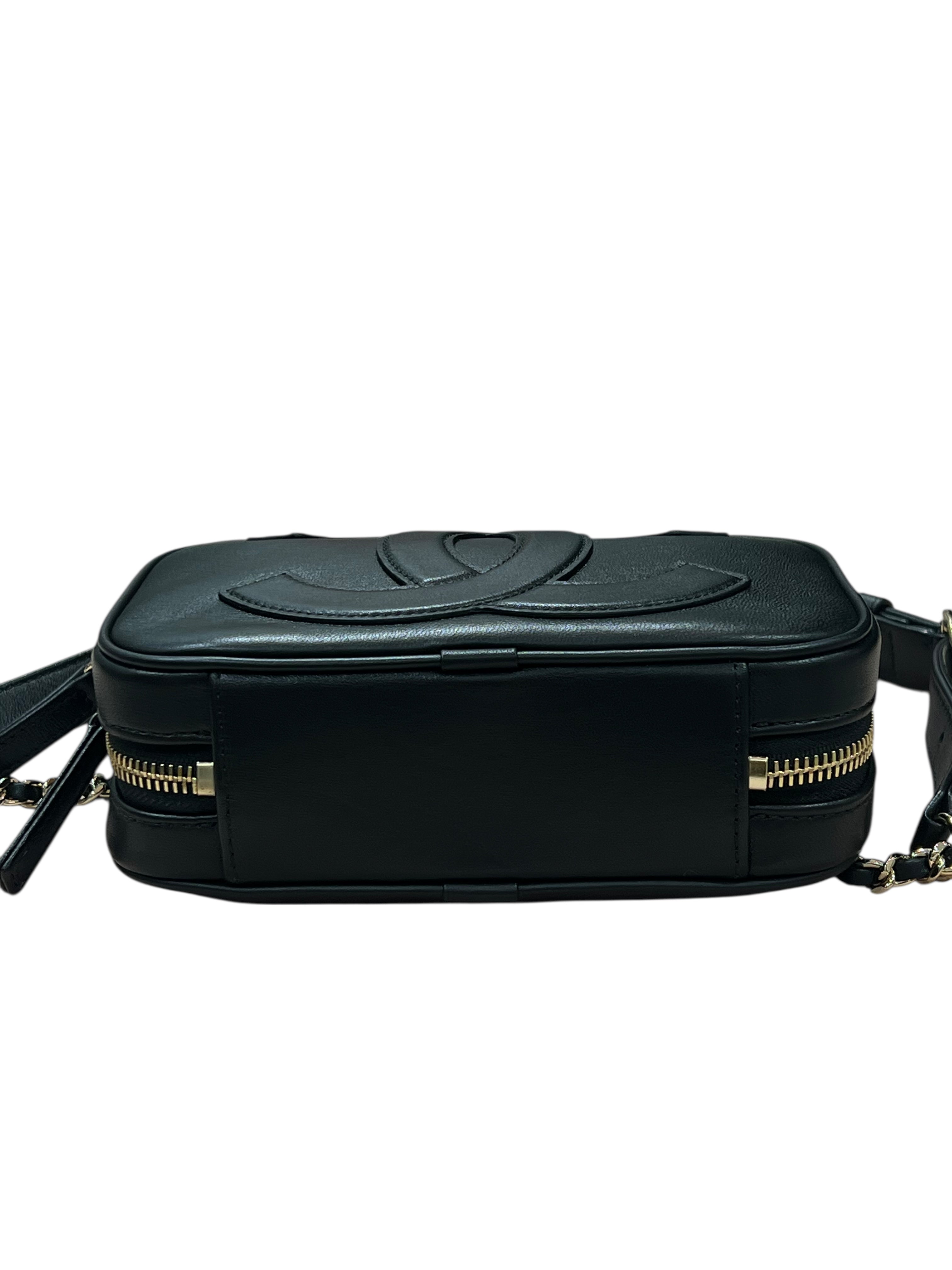 Chanel - pochette ceinture caméra mania