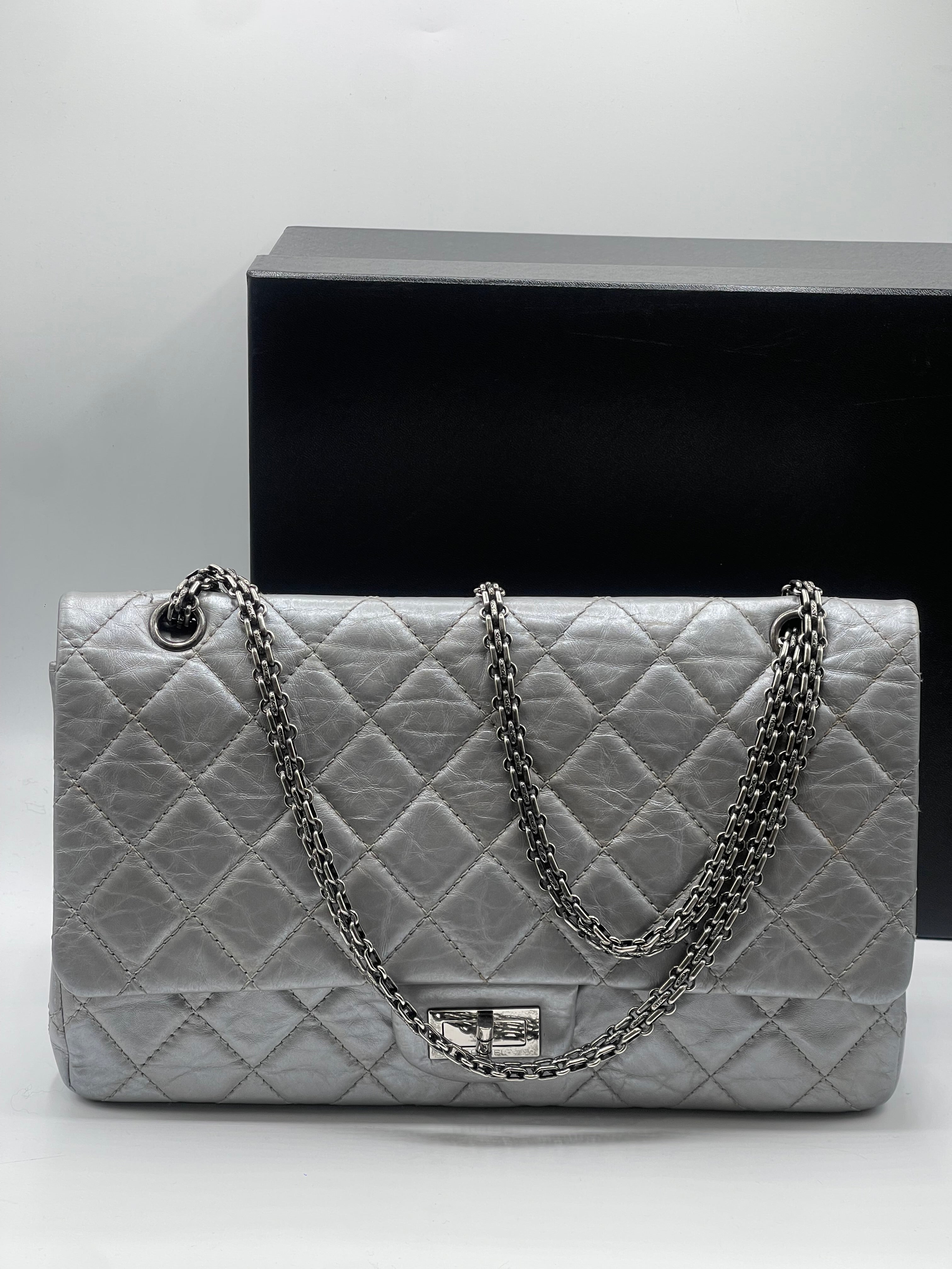Chanel - Sac 2.55 227 Silver
