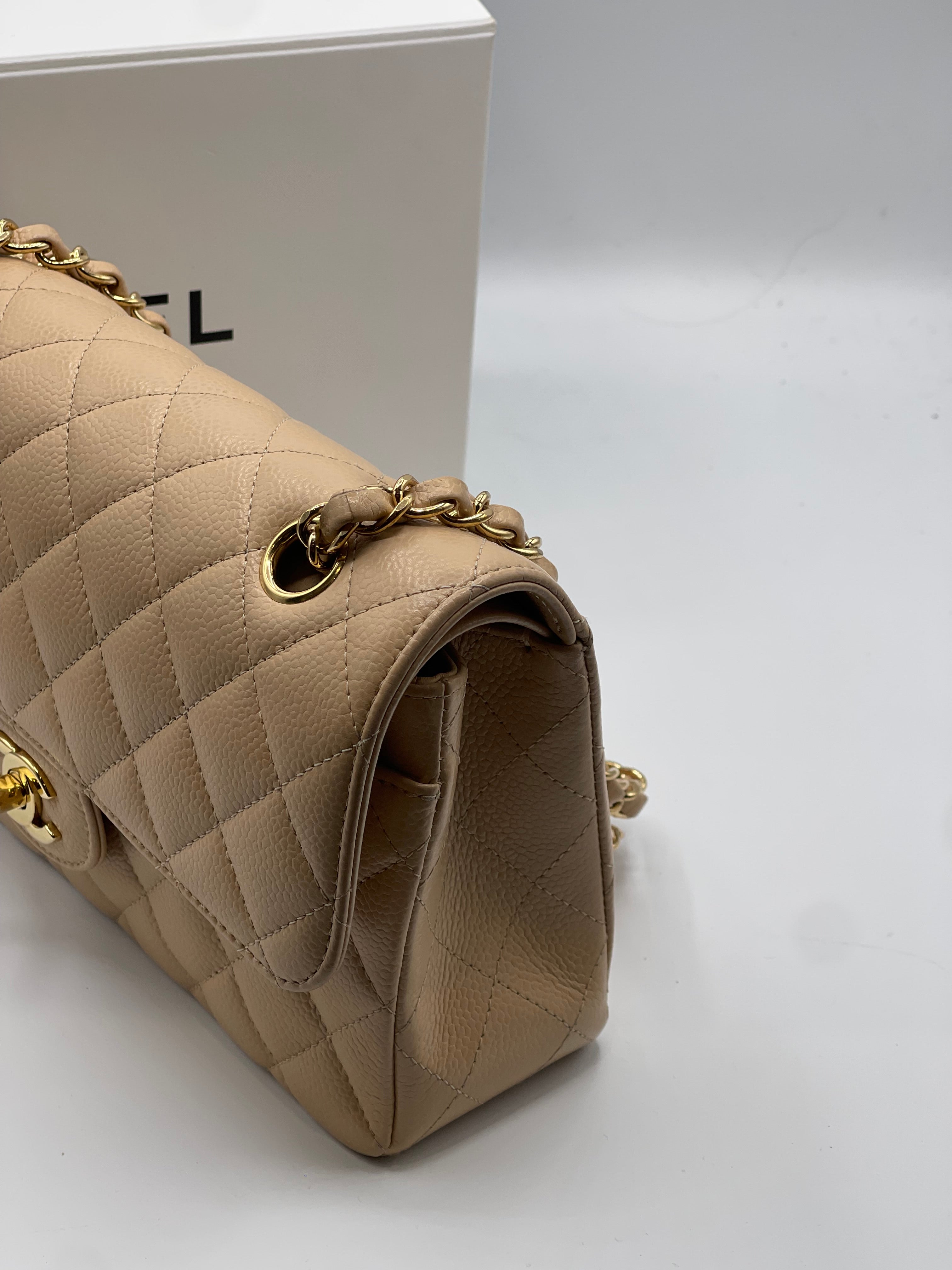Chanel - Borsa Mini Timeless 23 beige