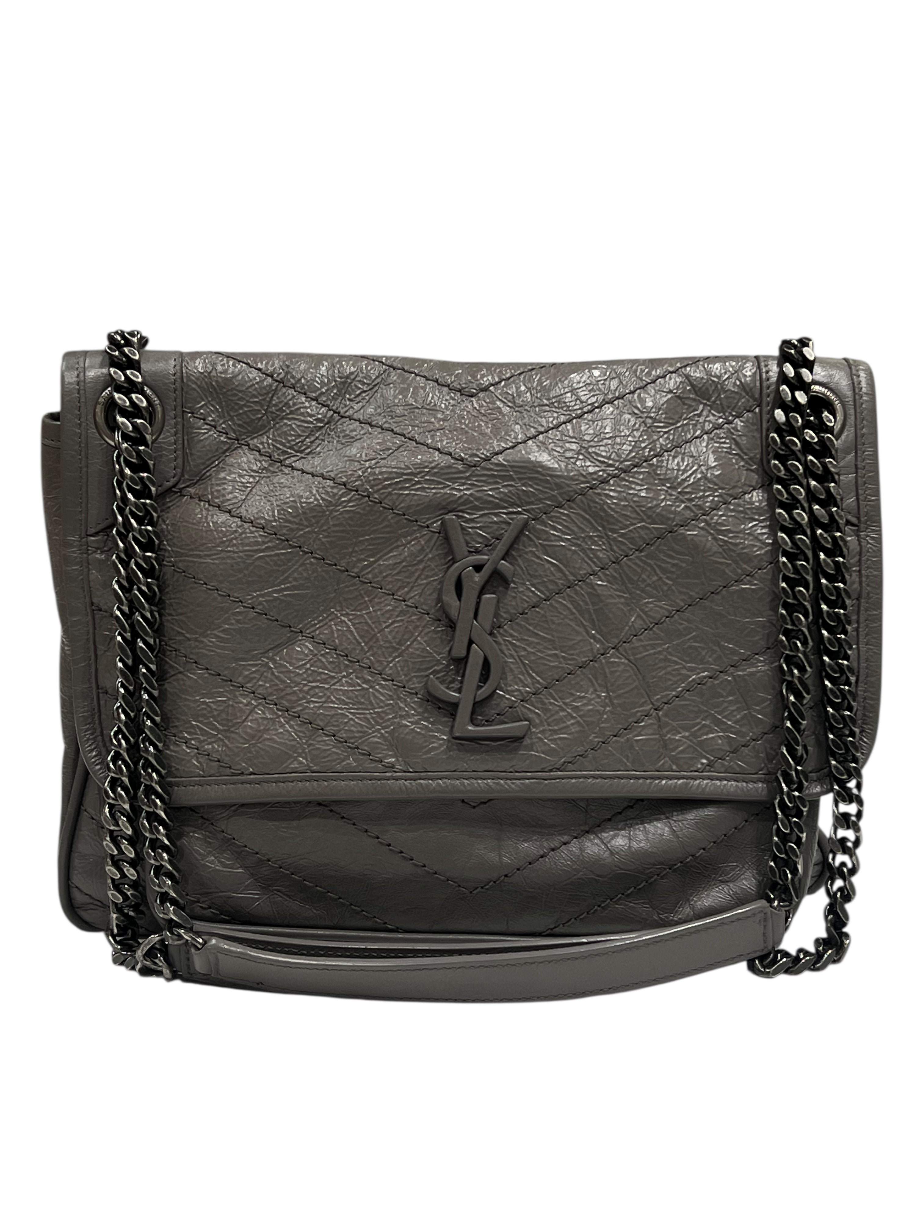 Saint Laurent - sac Nikki médium cuir vintage gris