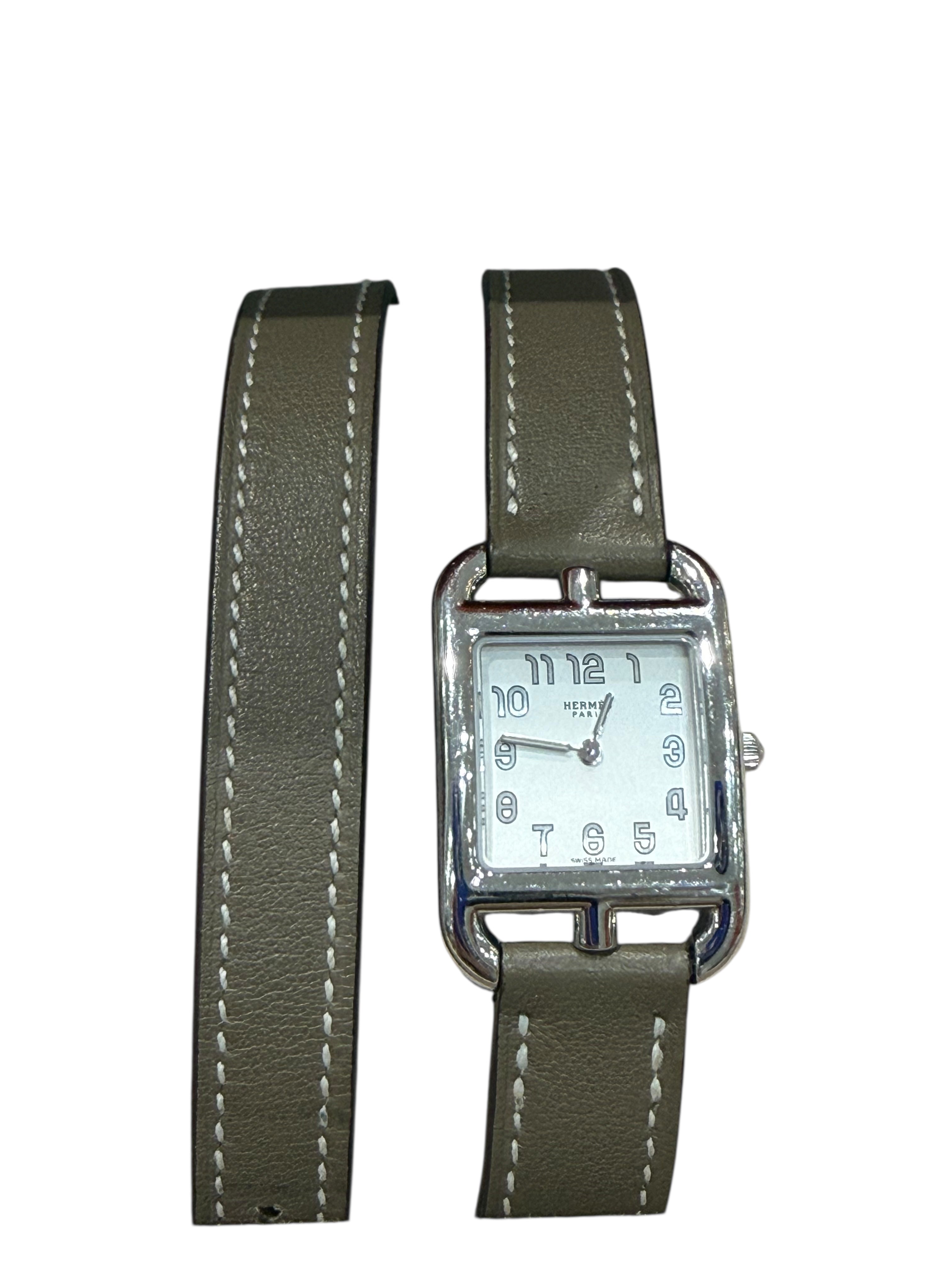 Hermès - Montre Cape Cod PM Double Tour en cuir de veau Swift couleur Étoupe