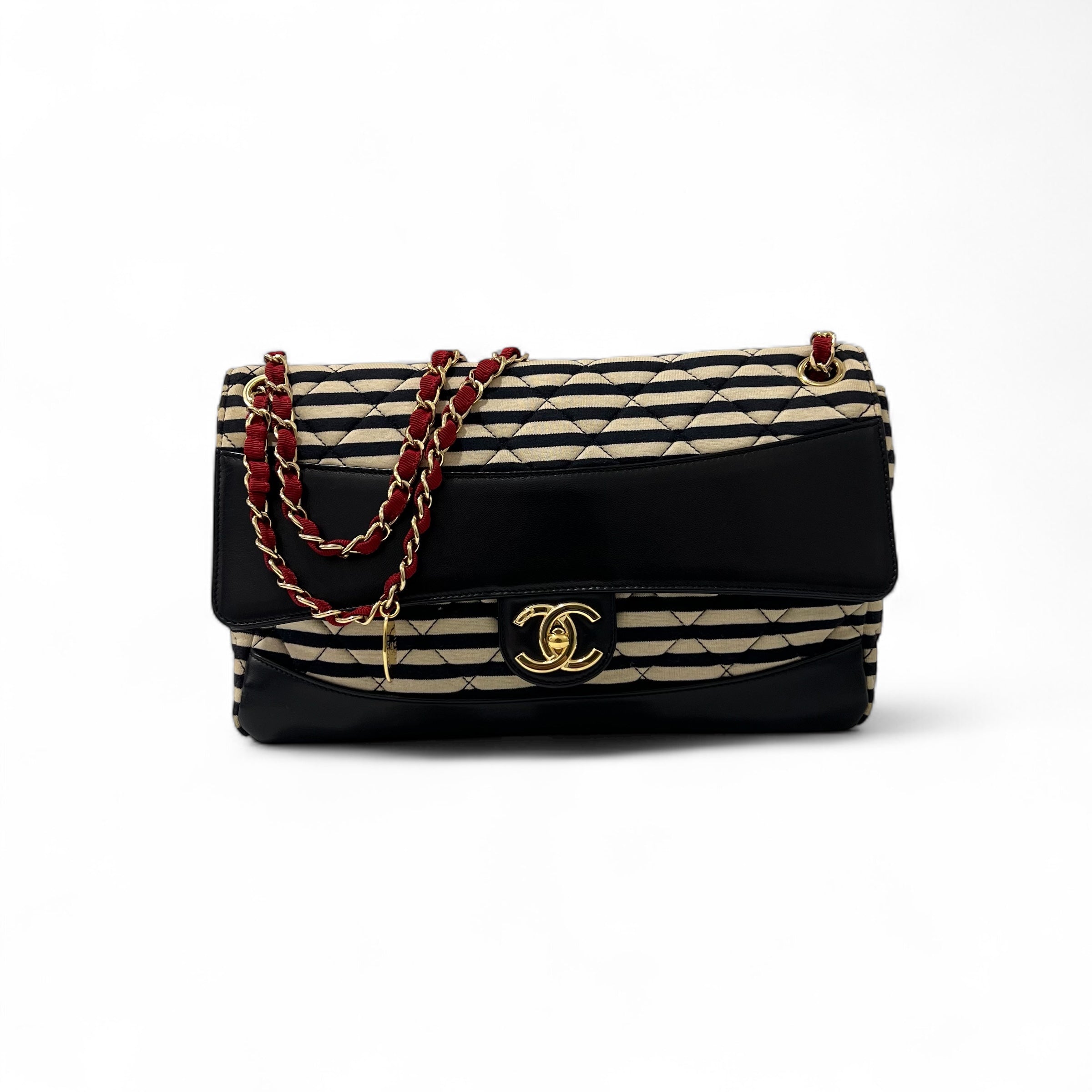 Chanel - Zeitlose Dreifarben-Tasche Kreuzfahrtkollektion