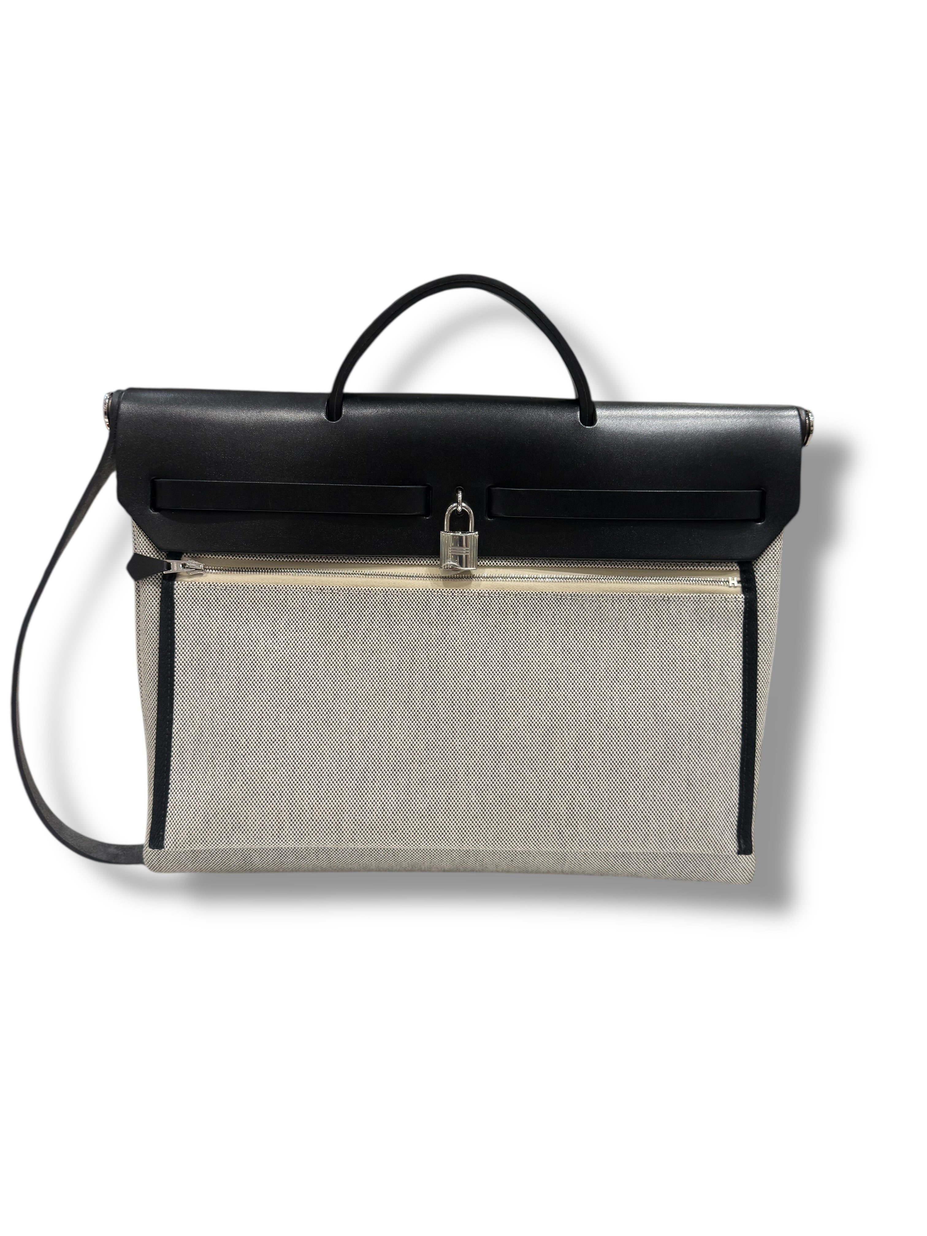 Hermès- Sac Herbag 39 Écru et noir