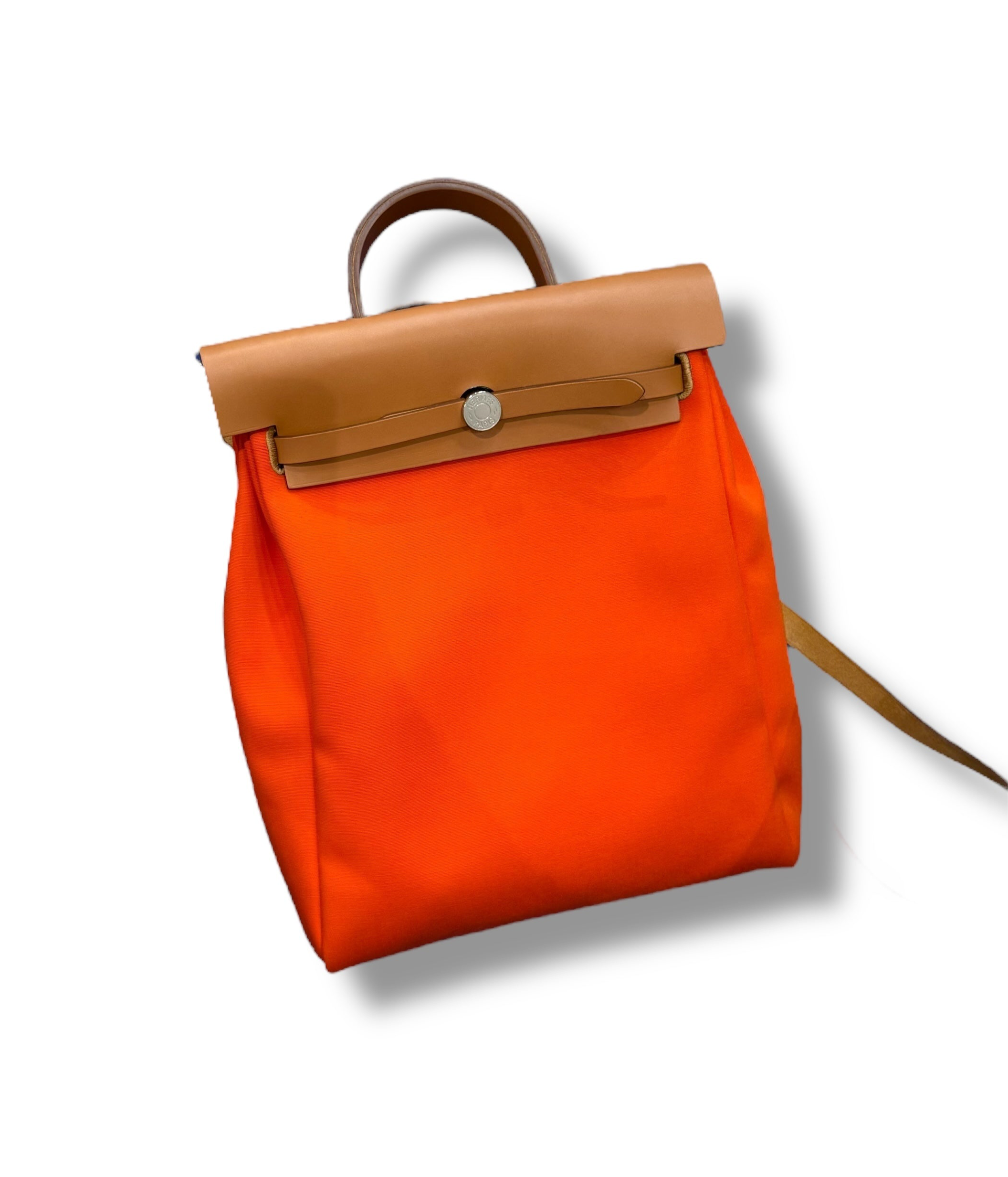 Hermès - Sac Herbag à dos orange et gold