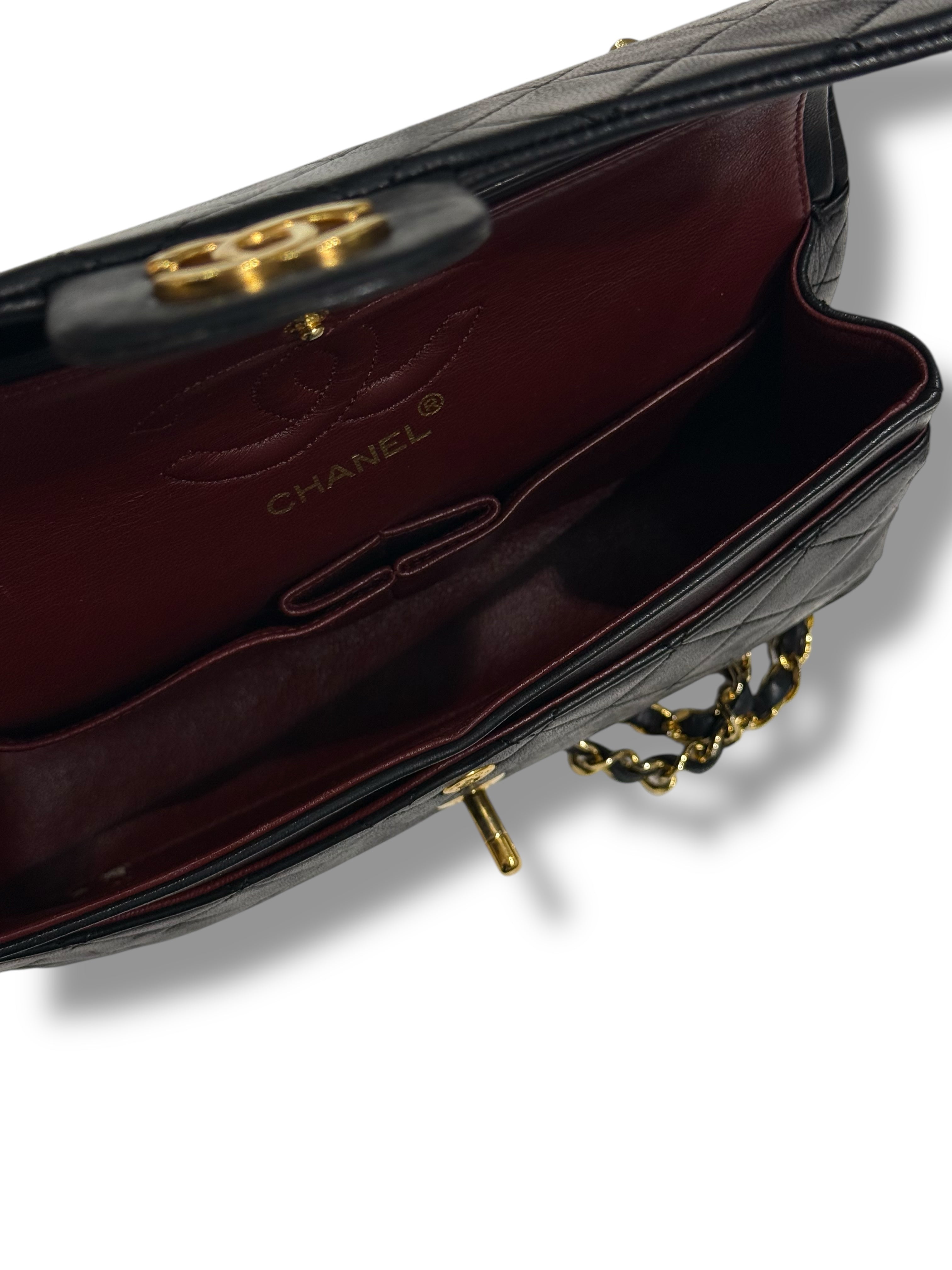 Chanel - Sac Timeless 23 vintage noir