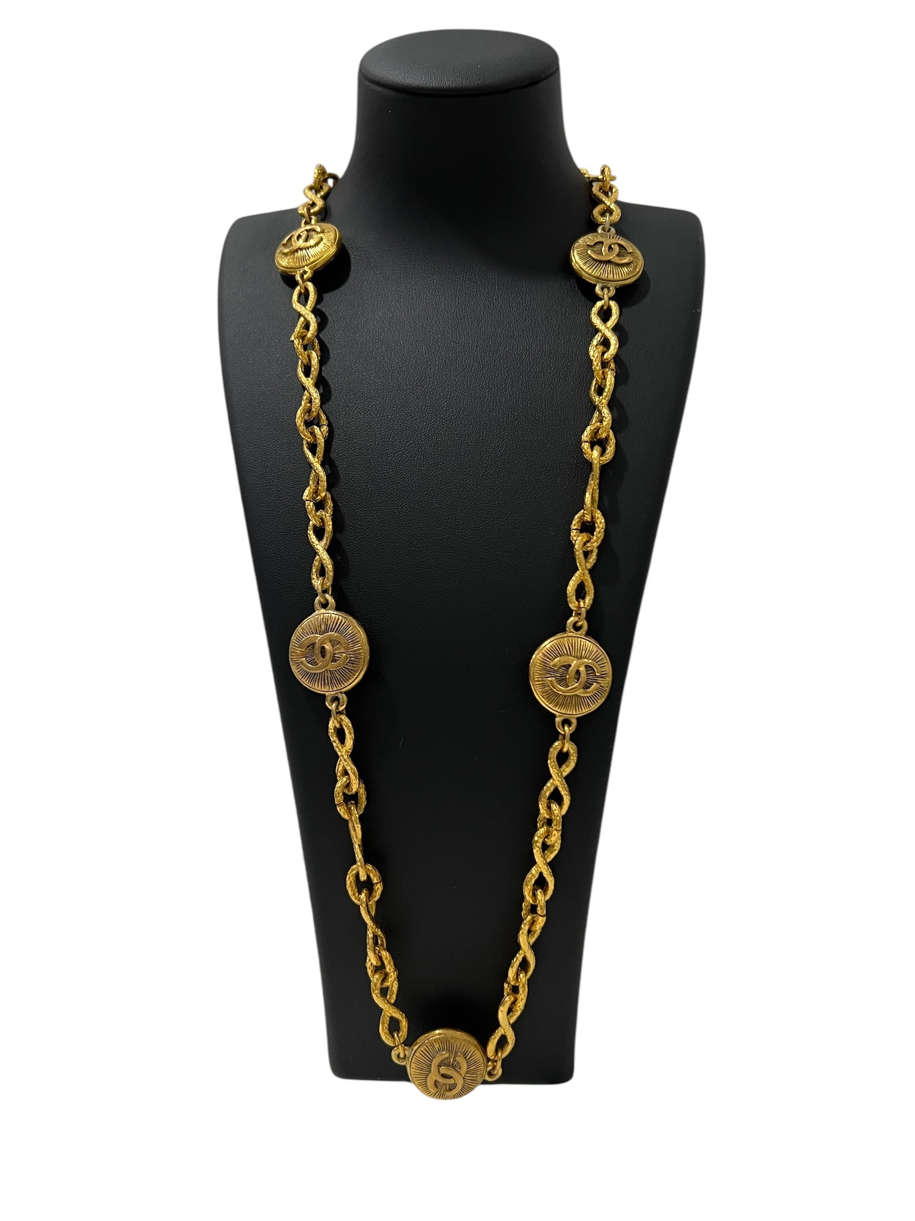 Chanel - Long Necklace
