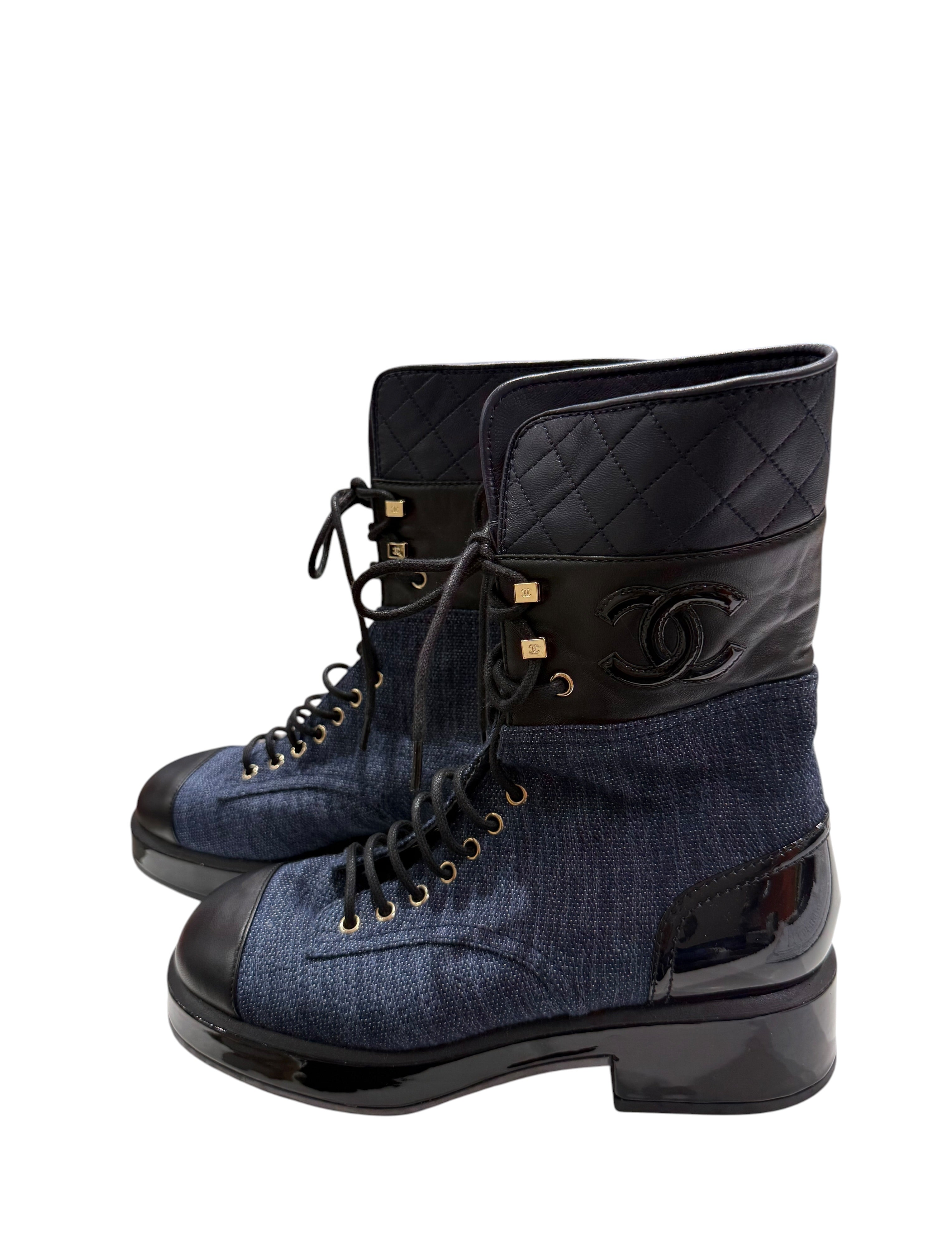 Chanel - Bottines Ranger (T39)
